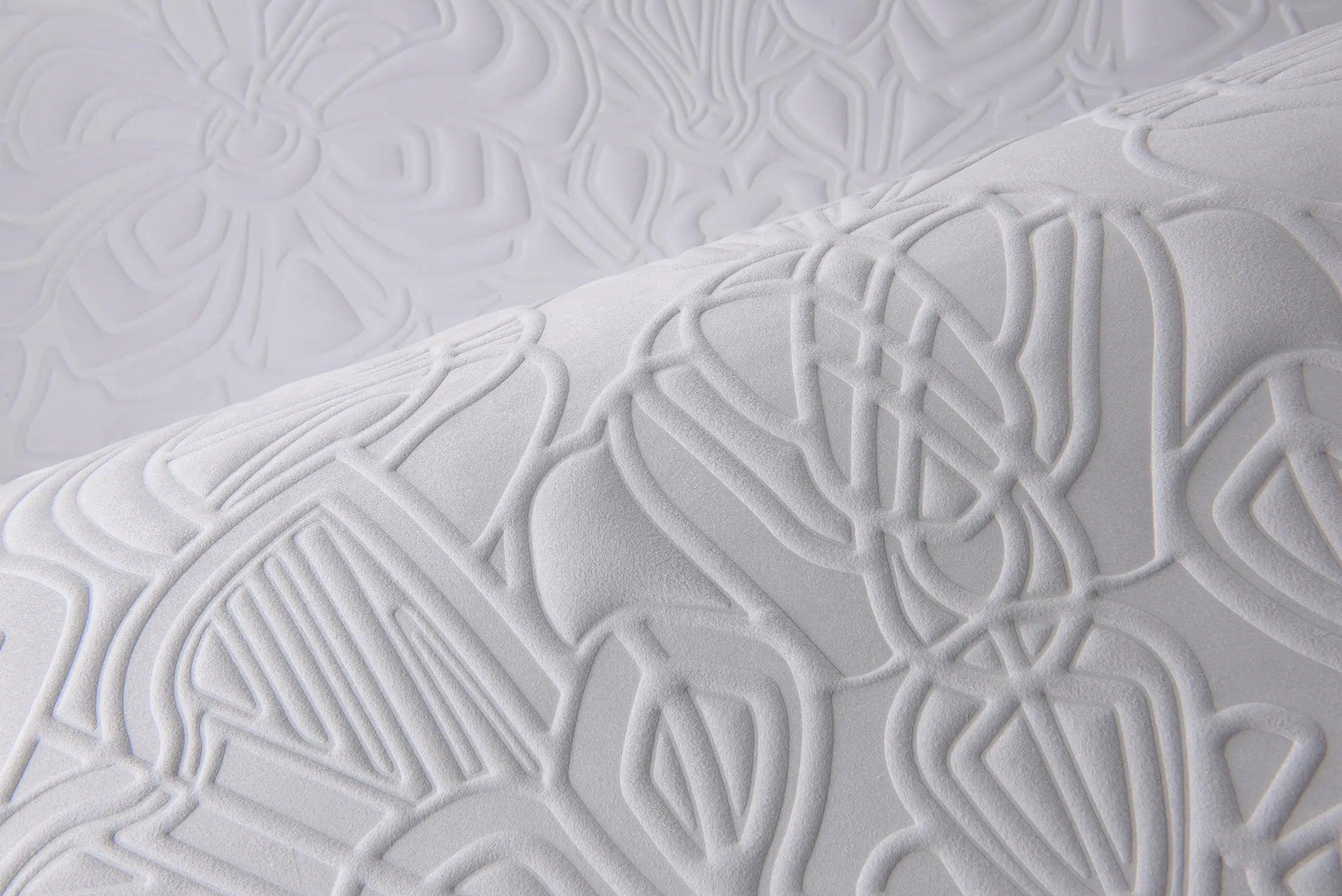 Tapeta tekstylna MIMIC MOTH - PLASTER Arte Eye on Design