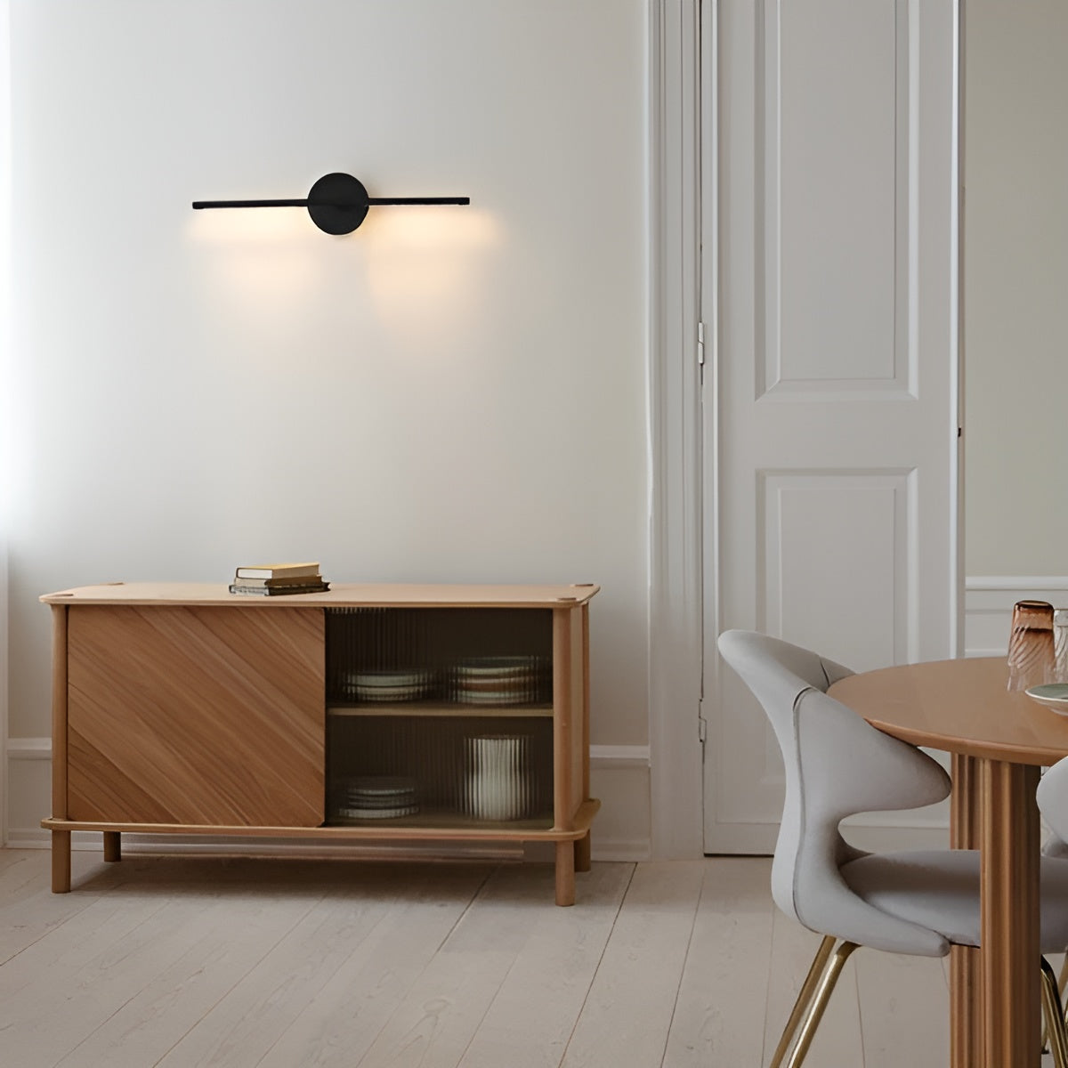Lampa ścienna OMNI czarny