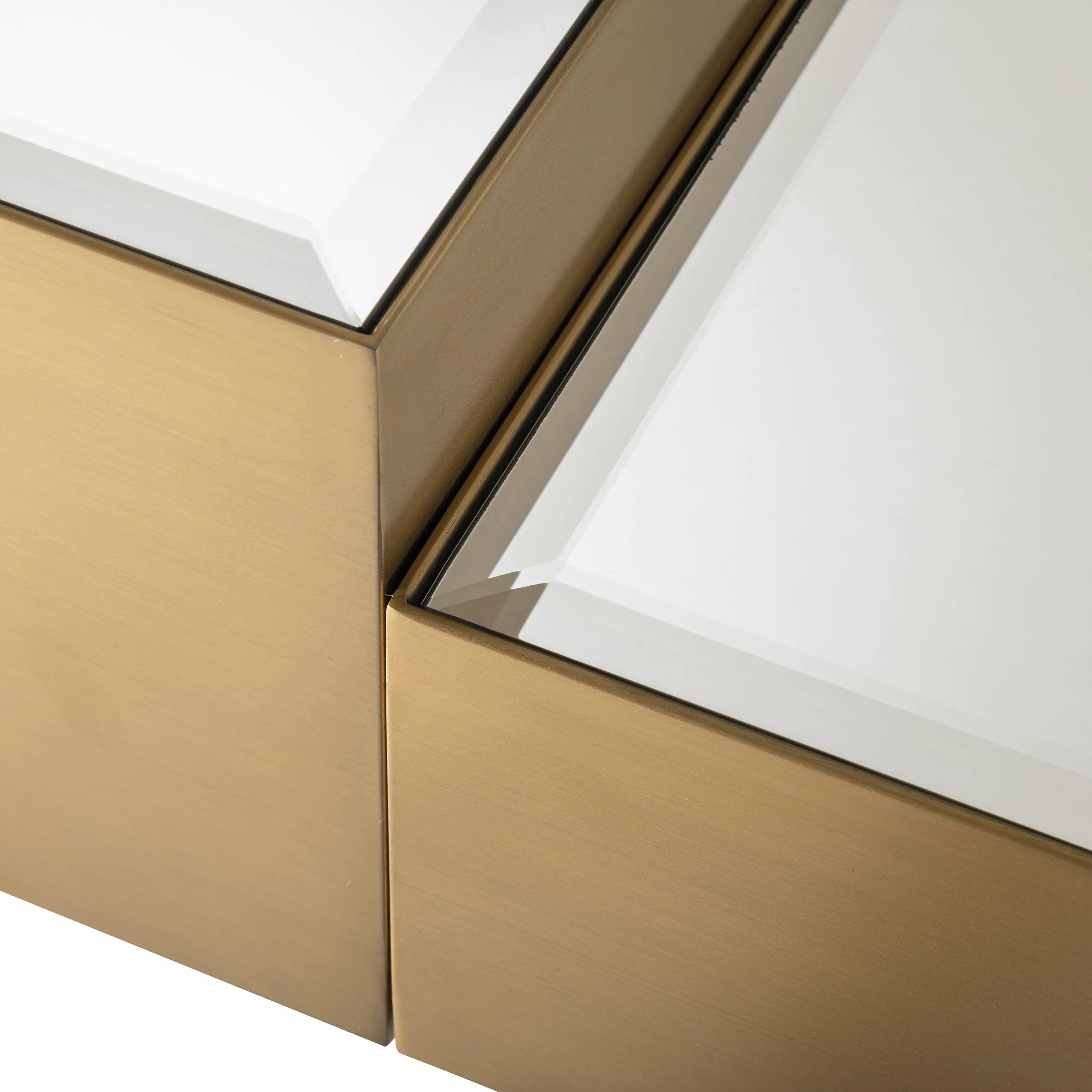 Zestaw stolików kawowych ESPOSITO mosiężny z lustrzanym blatem Eichholtz Eye on Design