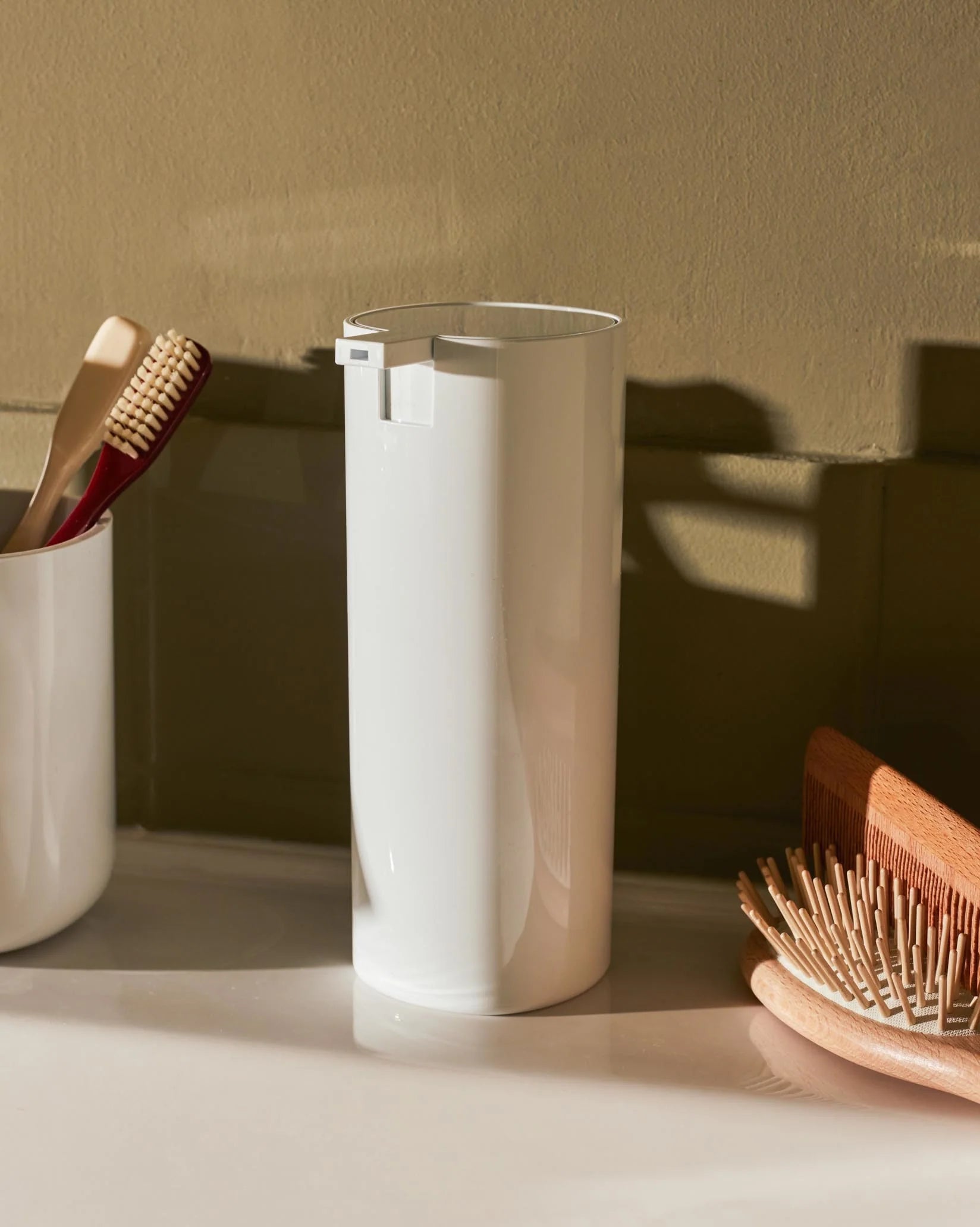 Birillo white soap dispenser