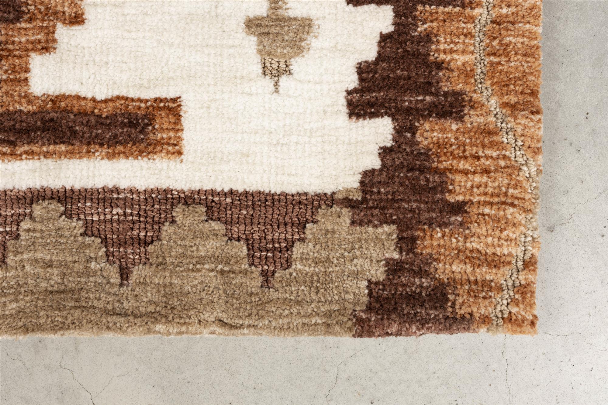 Maron brown rug with beige