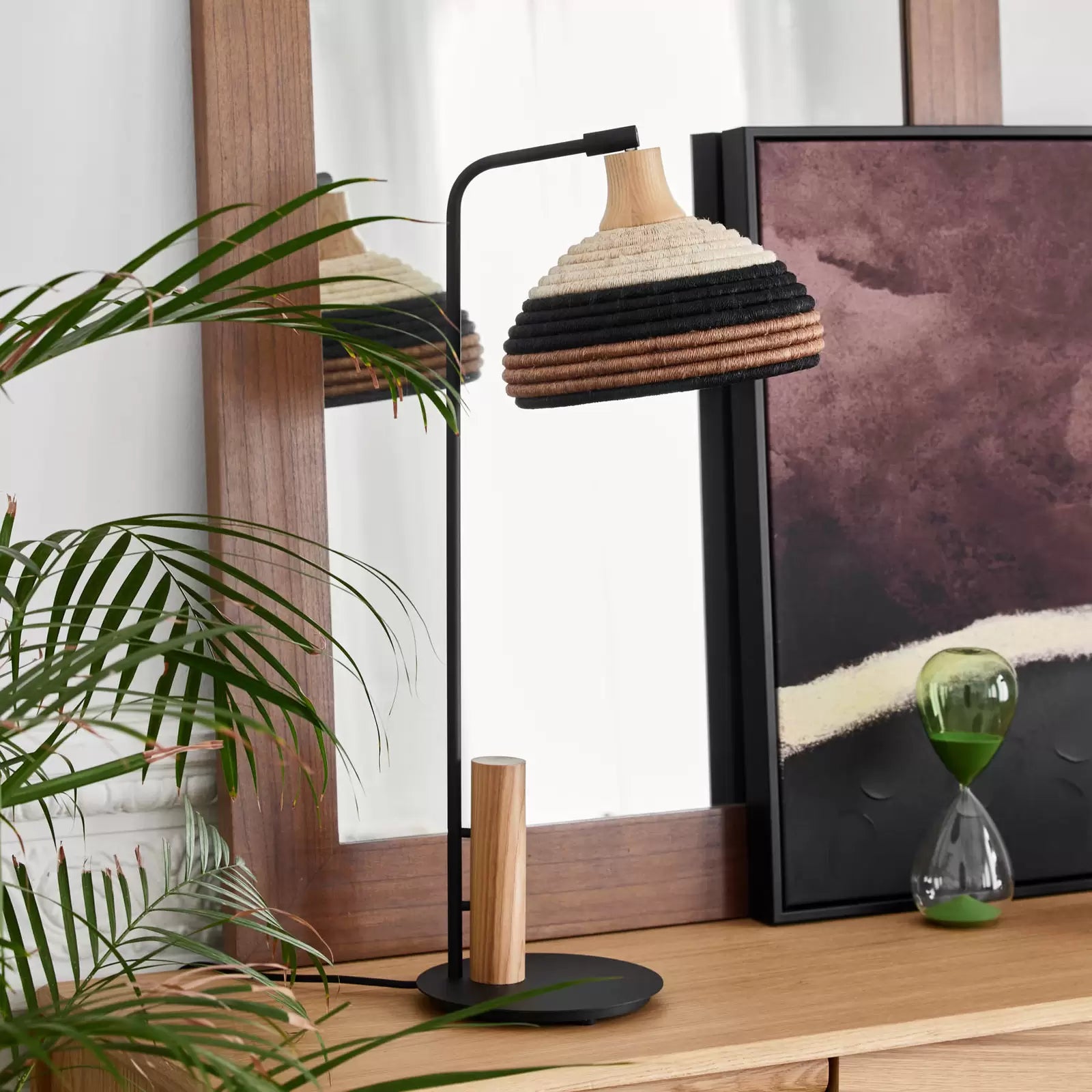 Brown grass table lamp