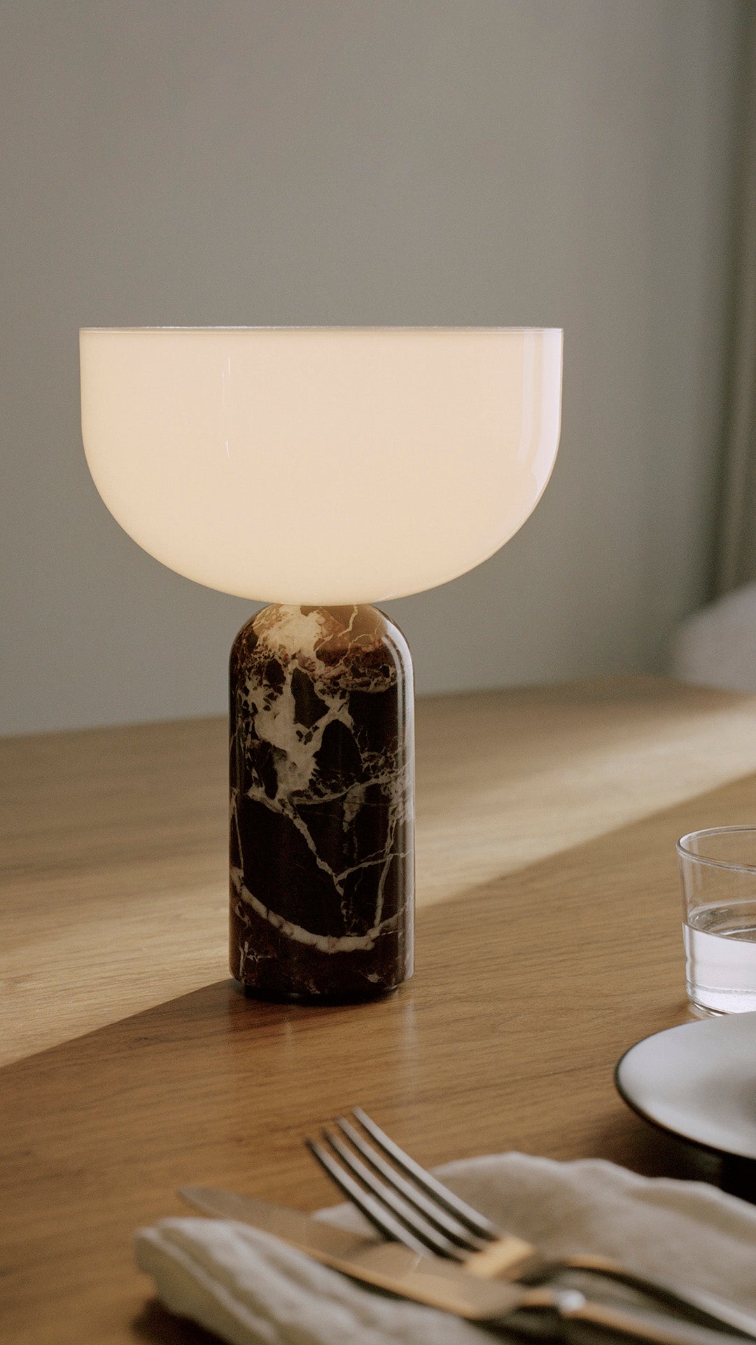 Lampa przenośna KIZU bordowy marmur
