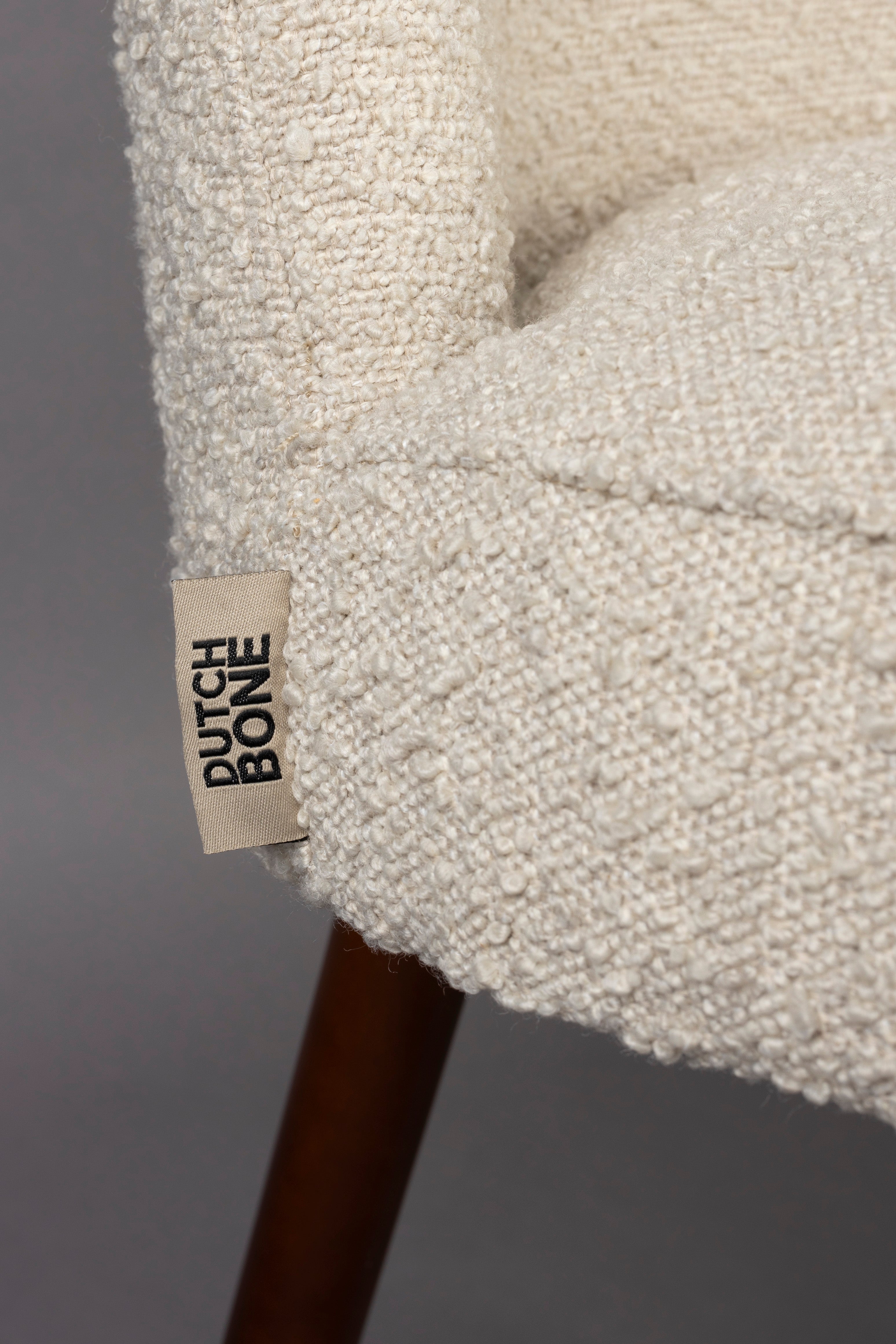 Stuhl BARBARA beige mit Holzgestell