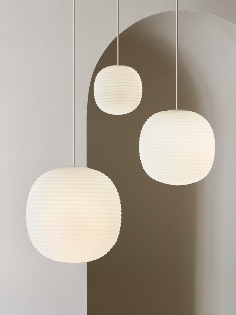 LANTER White hanging lamp