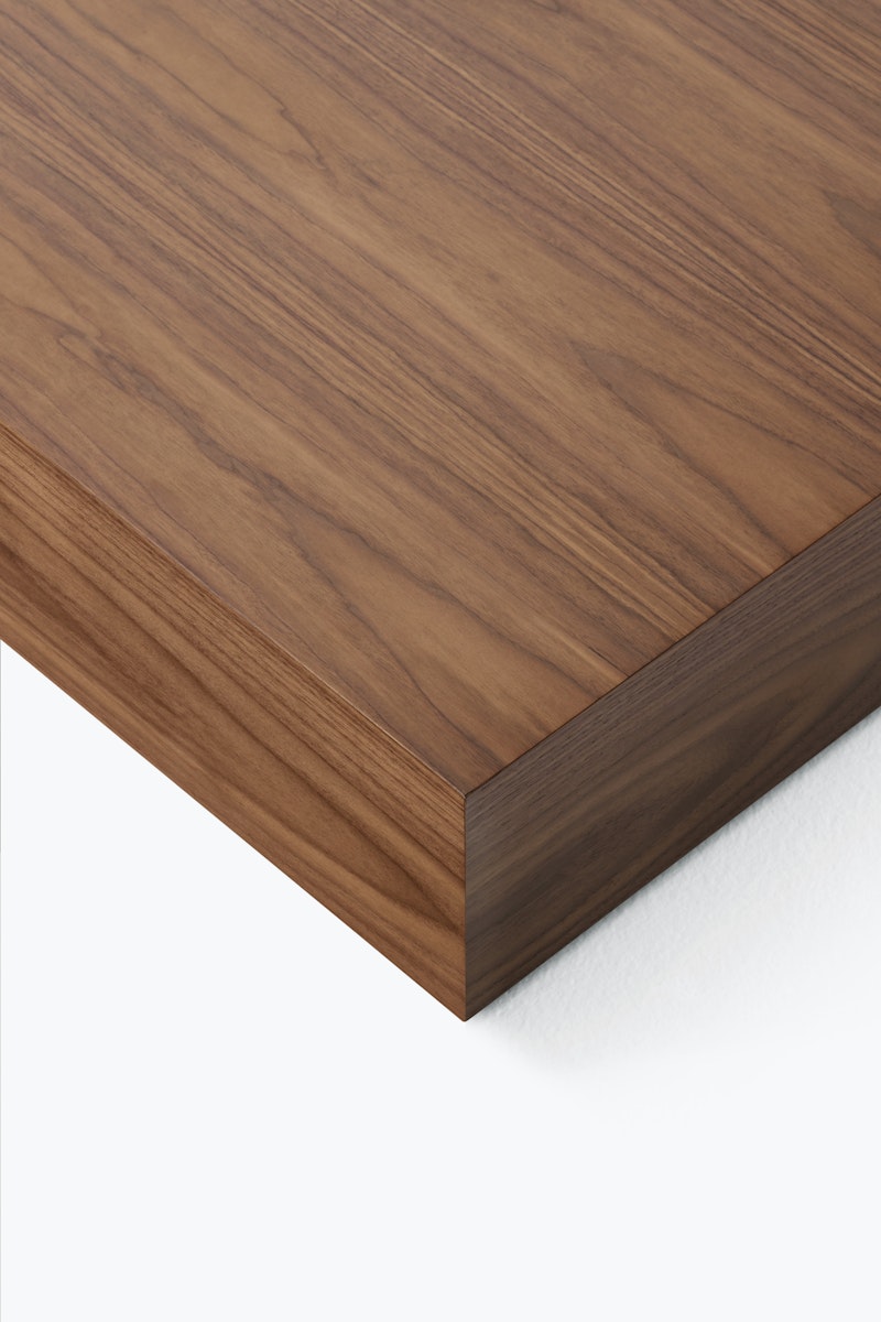 Mass veneer veneer coffee table
