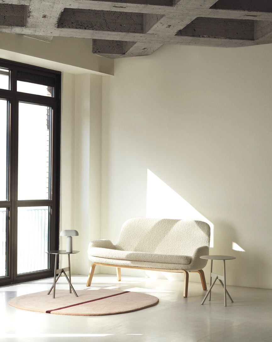 Upholstered sofa nut era base