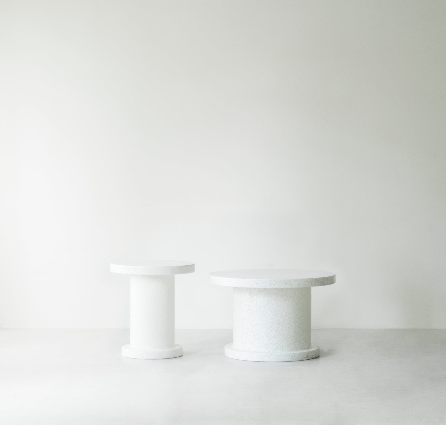 Bit side side table white white