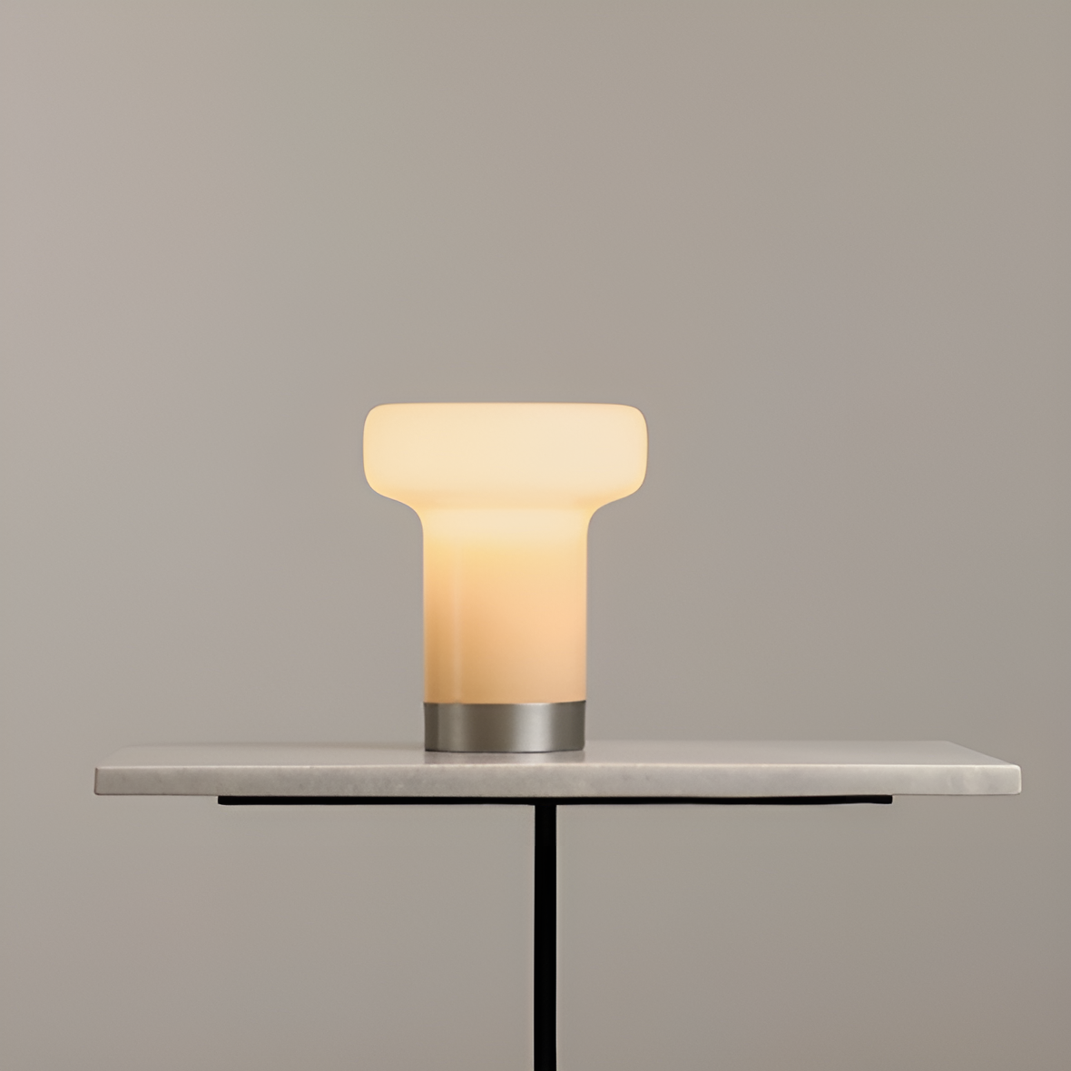 BONBON Tischleuchte beige