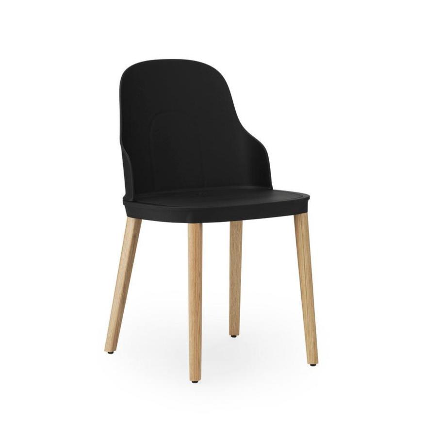 Black allez chair with an oak base