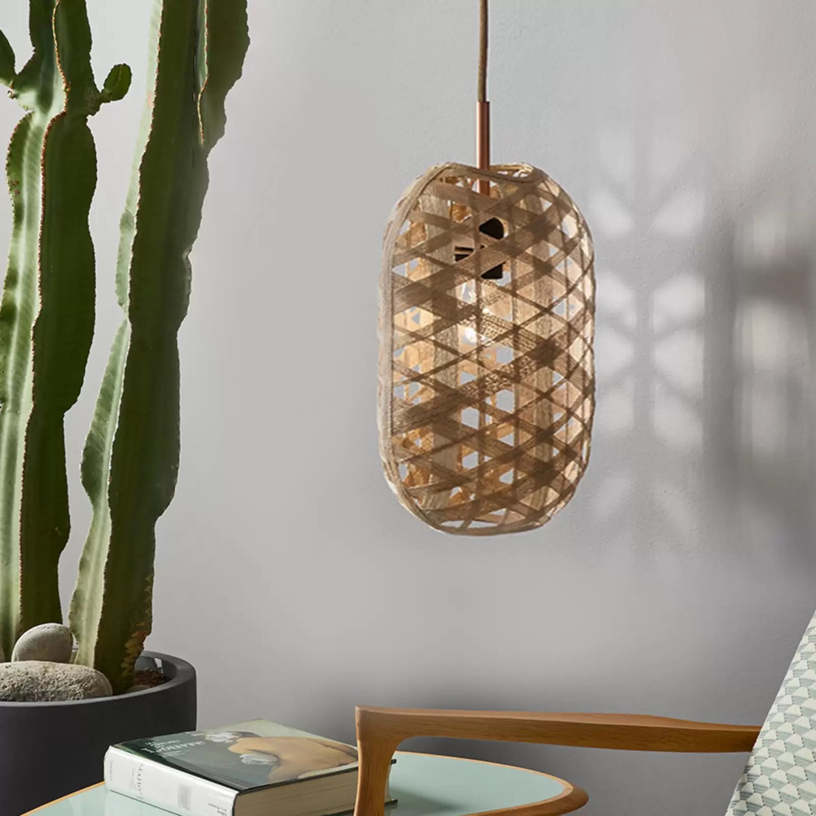 Capsule beige hanging lamp