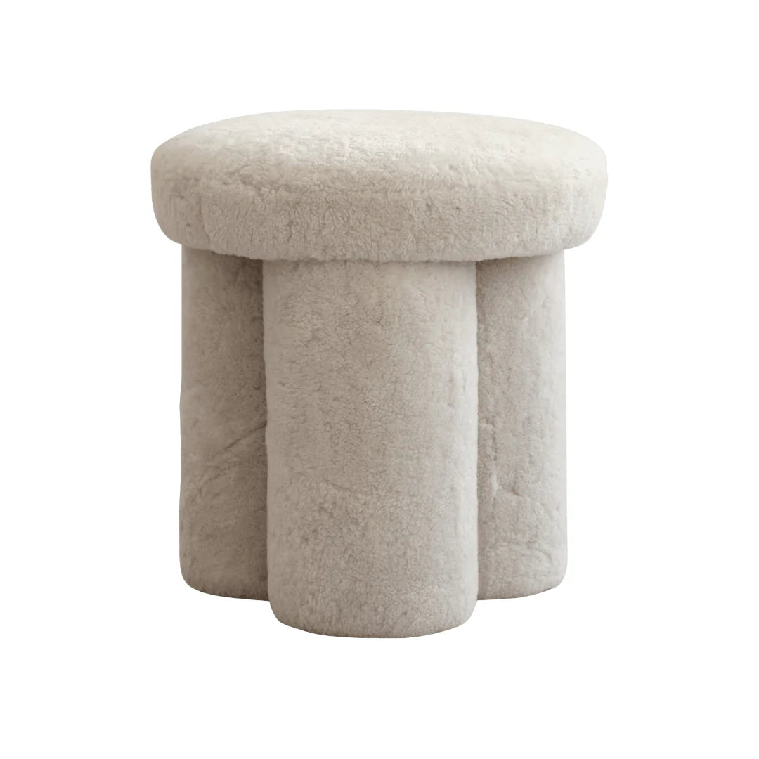 Big Foot Sheepskin Sands stool [Klaudia]