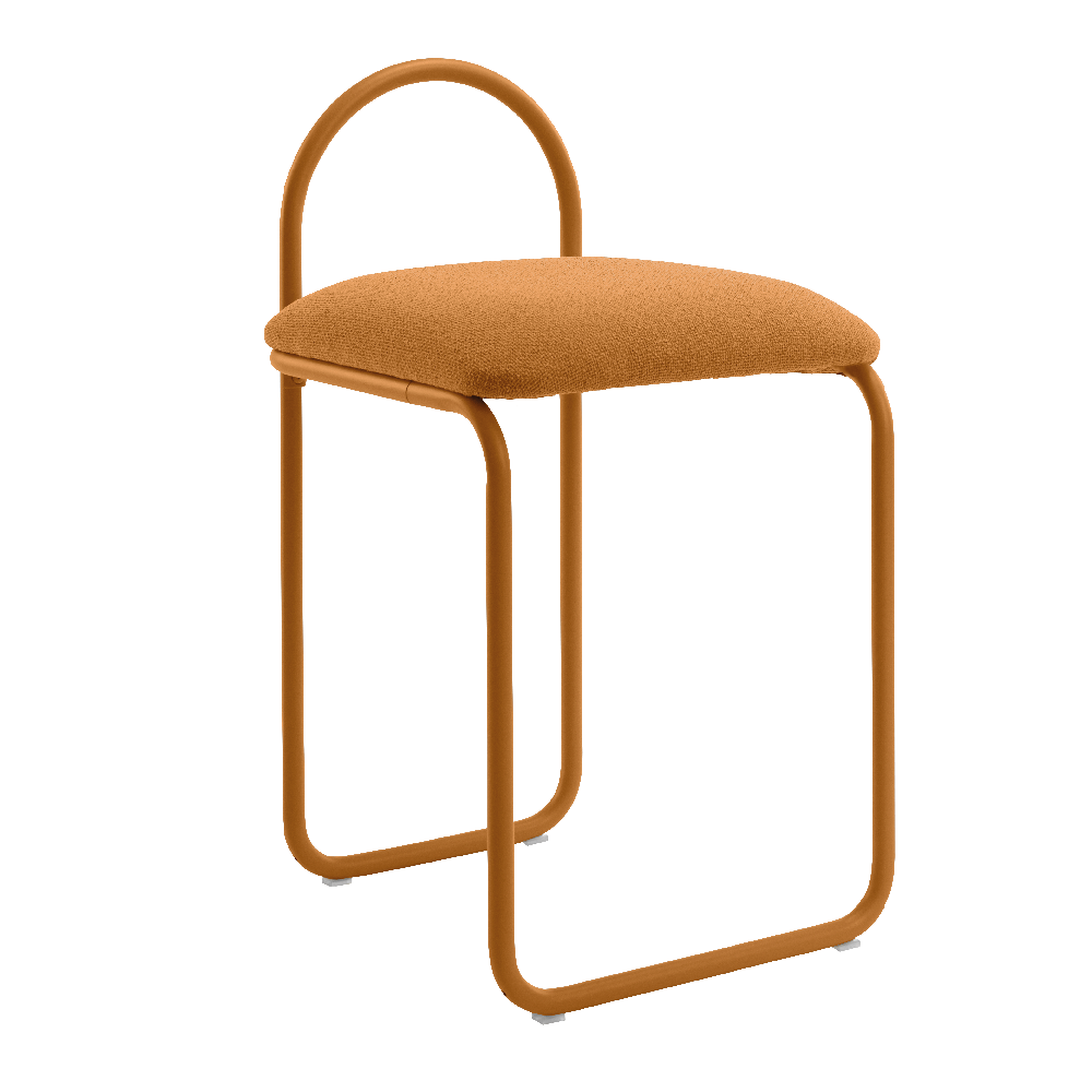 Krzesło z tkaniną boucle ANGUI bursztynowy AYTM    Eye on Design