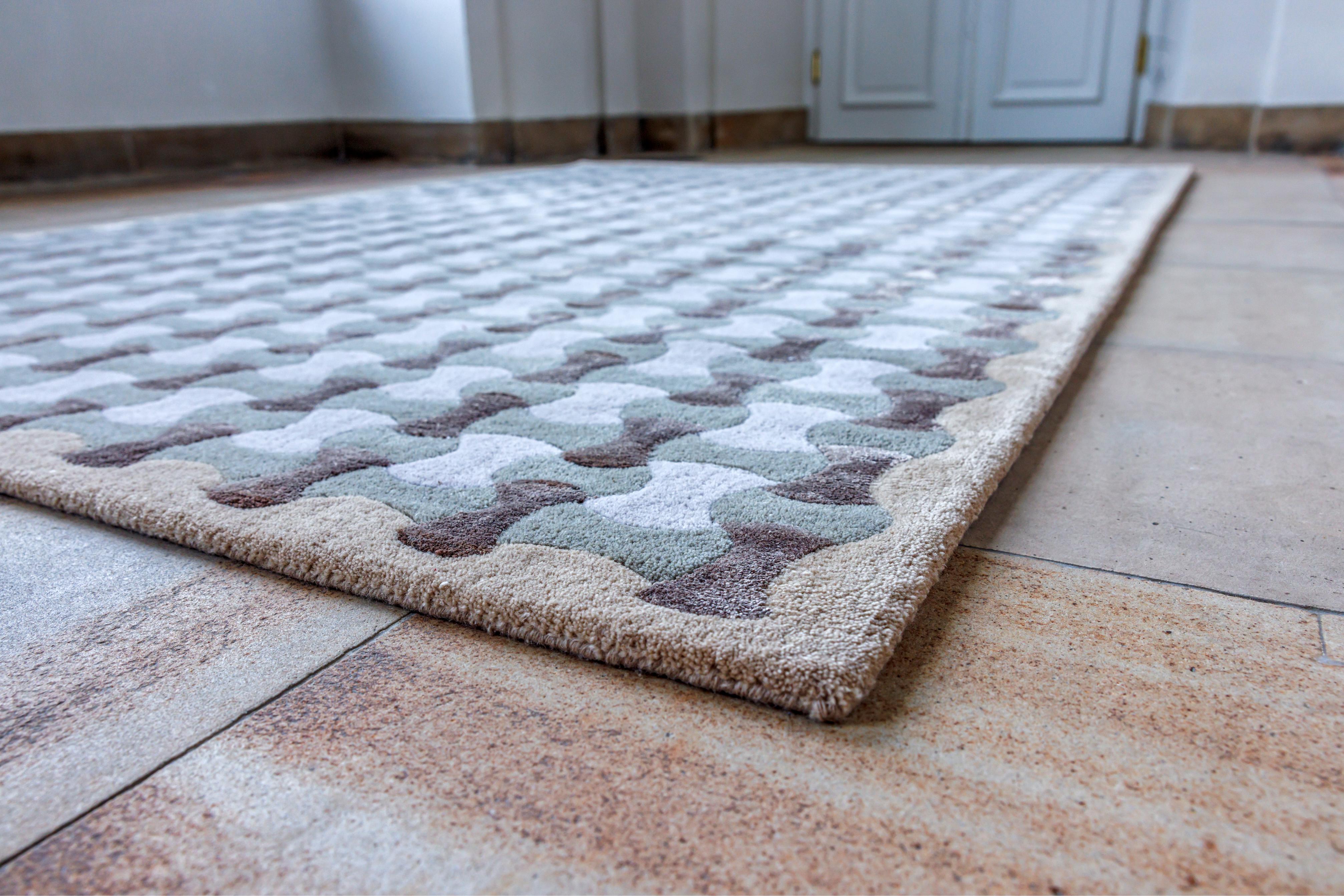 Teppich SCALLOP olivgrün mit Grau und Beige