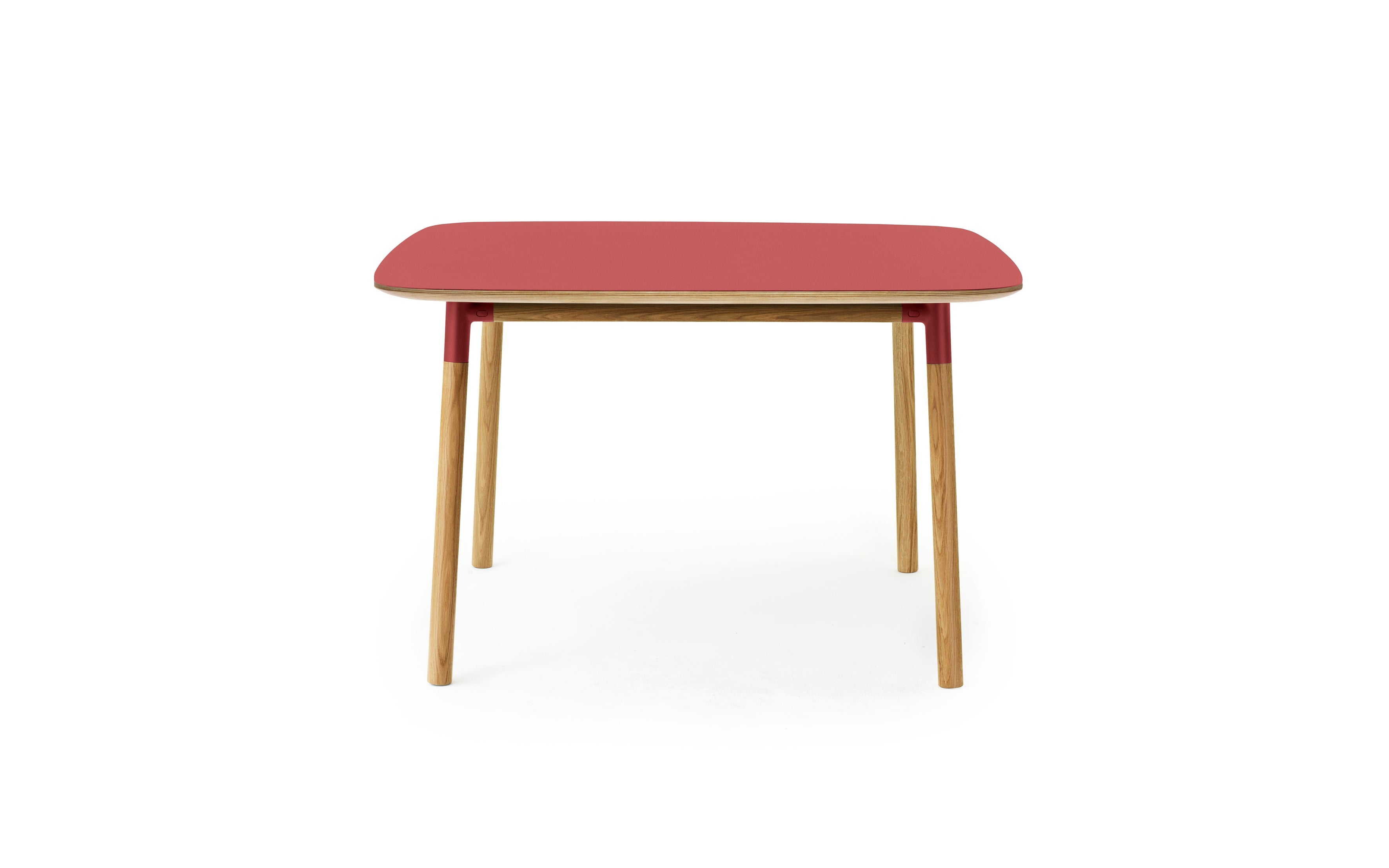 Form table red top with an oak base