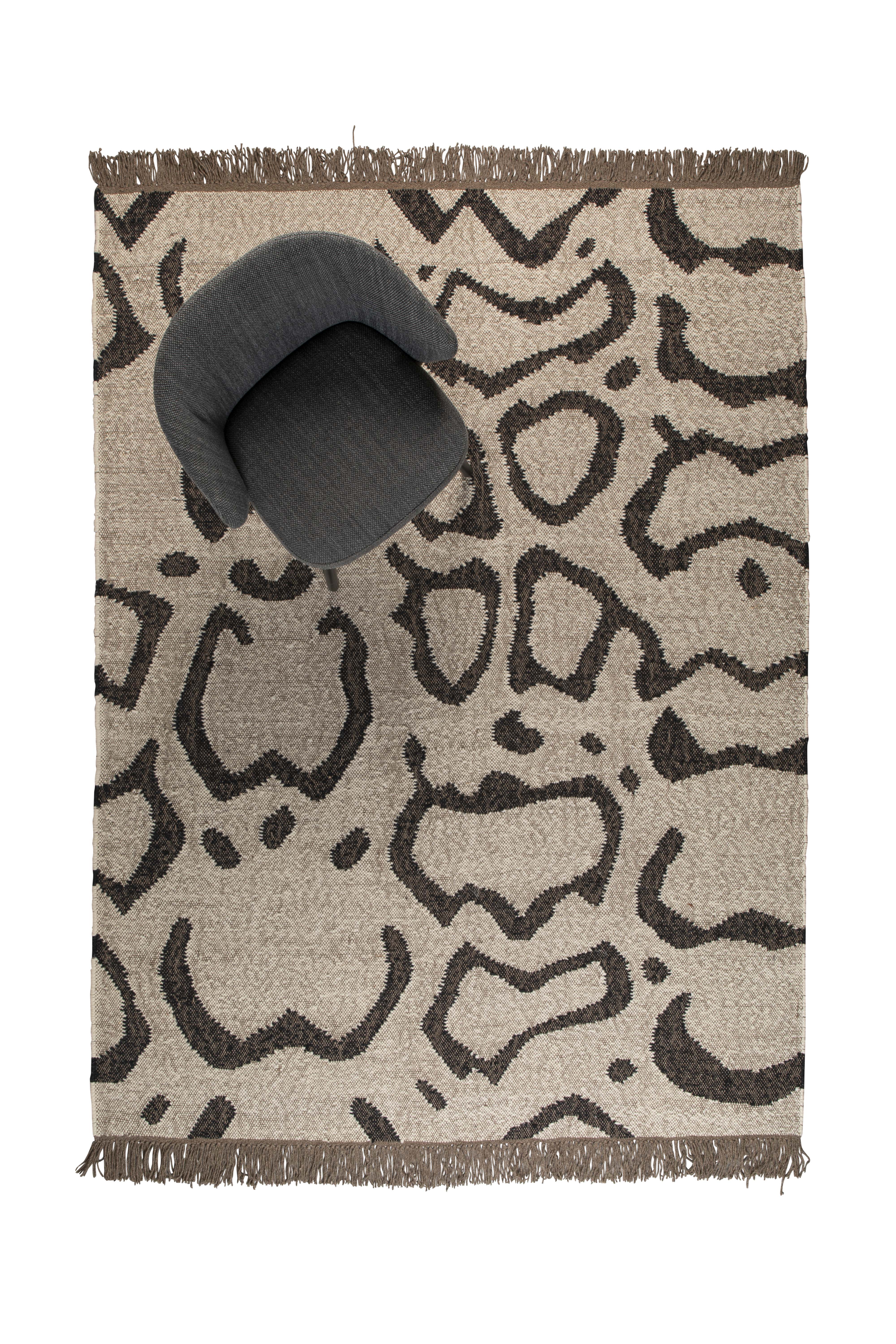 Ayaan Carpet 170X240 Dutchbone    Eye on Design
