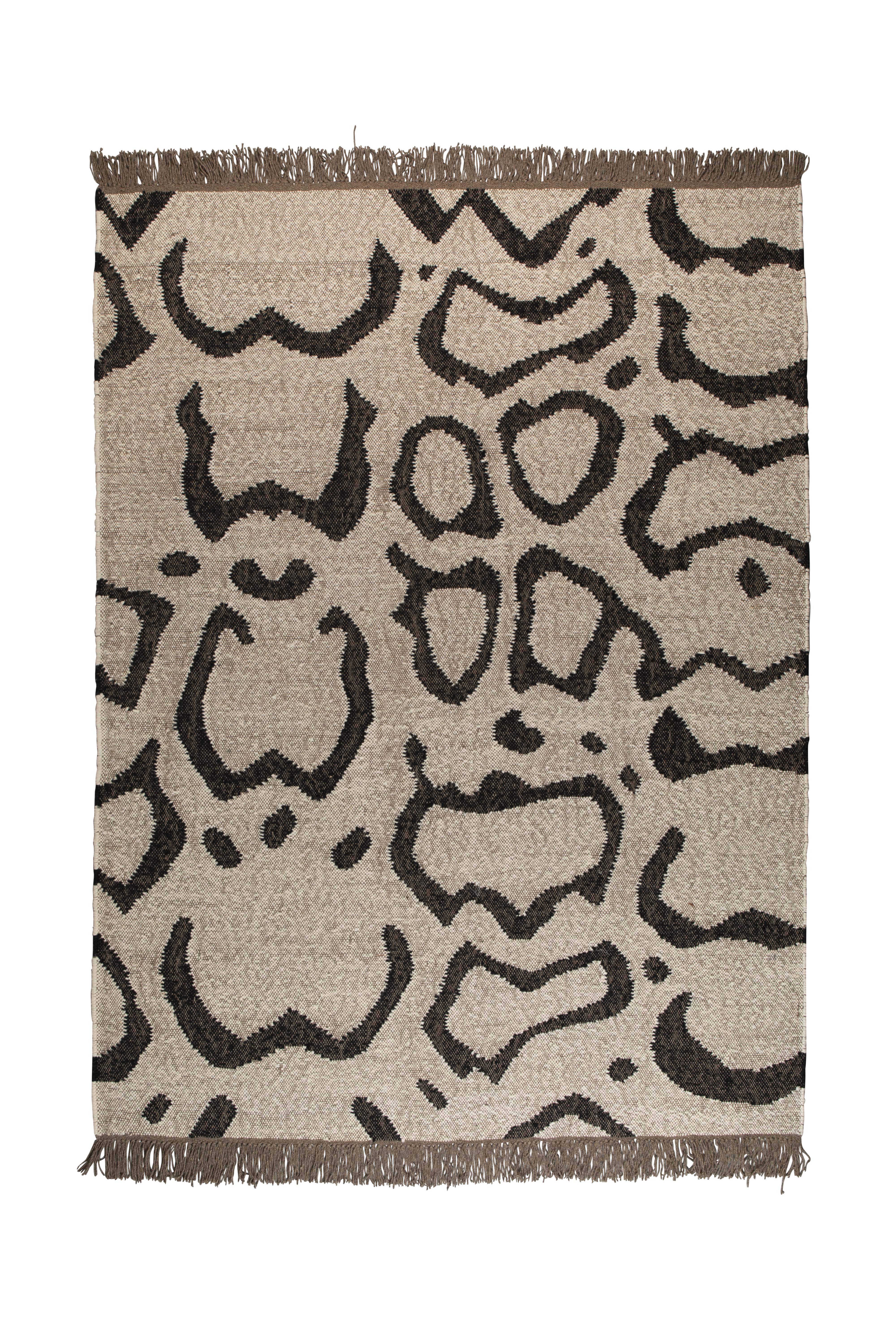 Ayaan Carpet 200X300 Dutchbone    Eye on Design