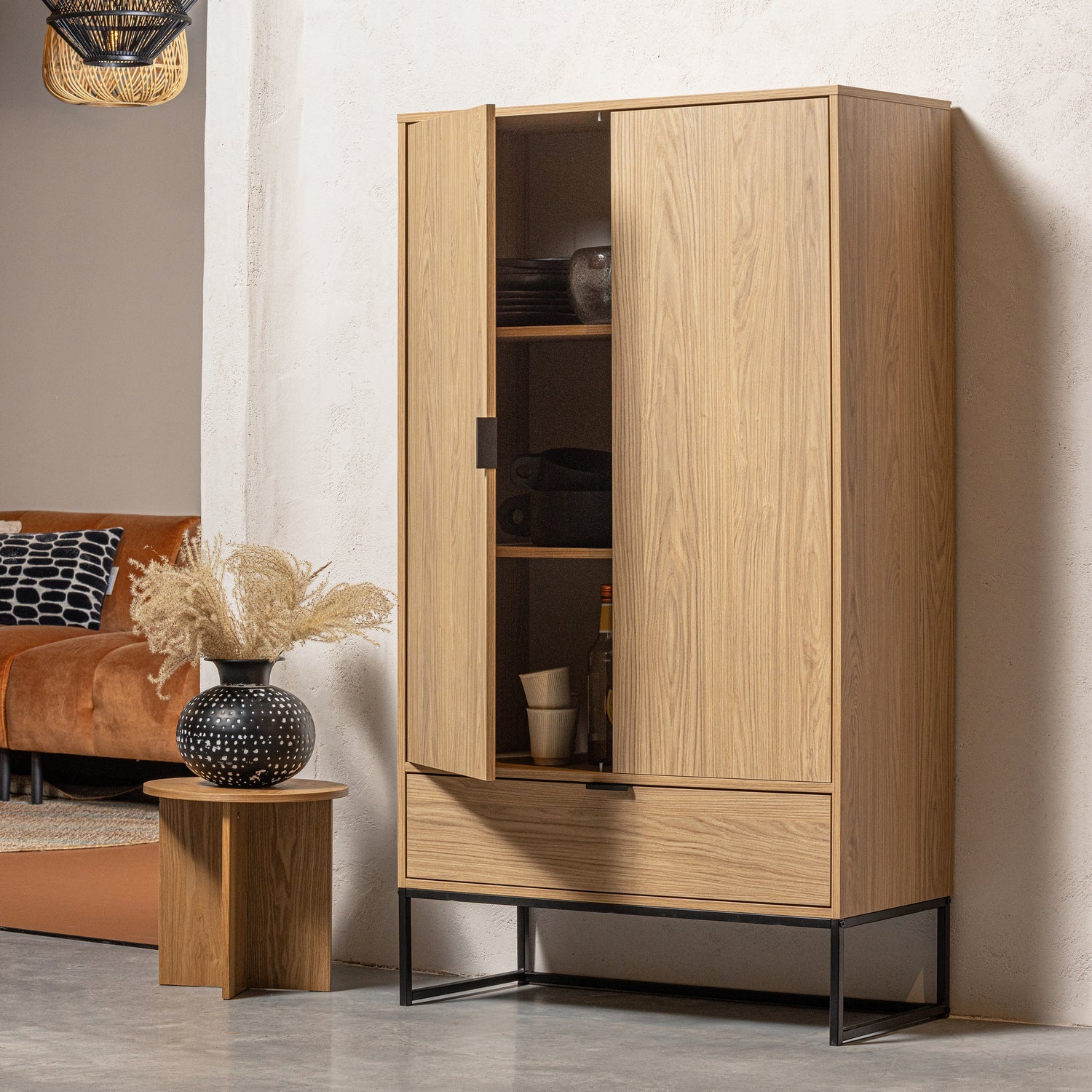 2-door wardrobe