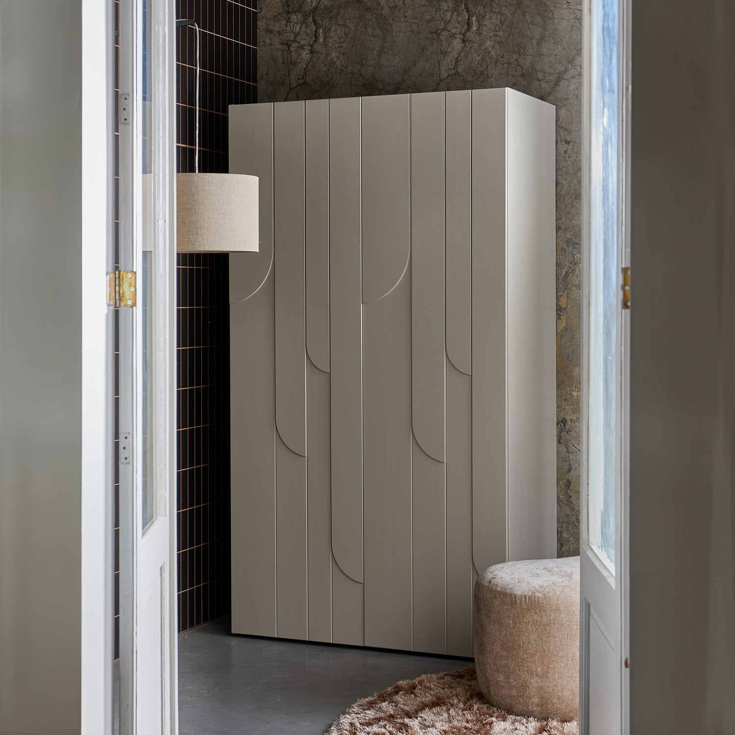 RAIN wardrobe beige