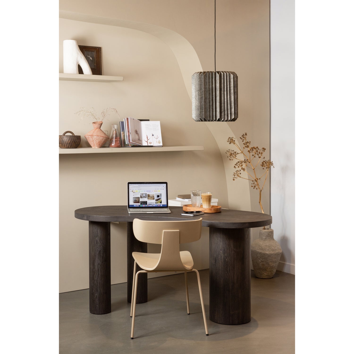 FORM Chair Sand