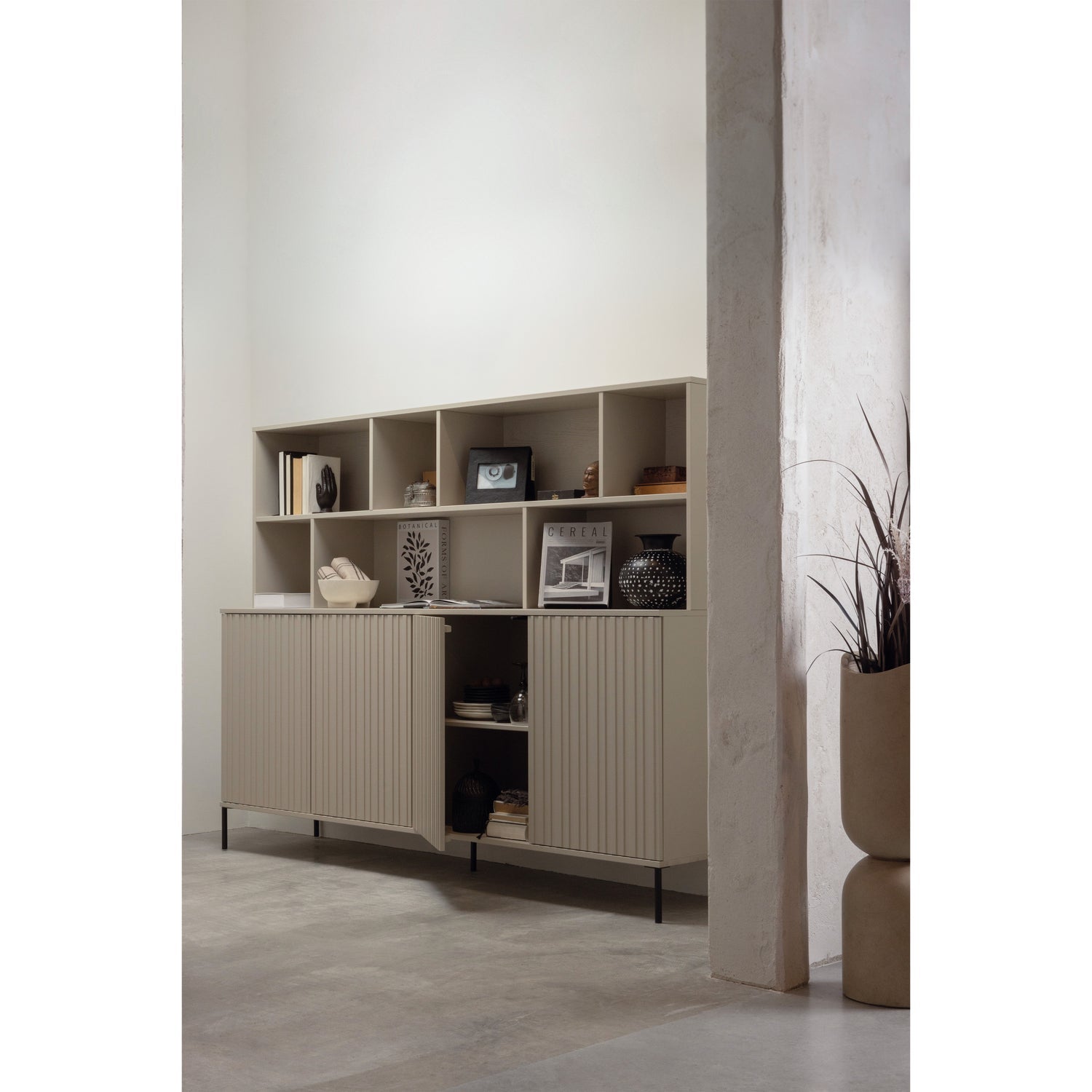 GRAVURE NEW Sideboard beige