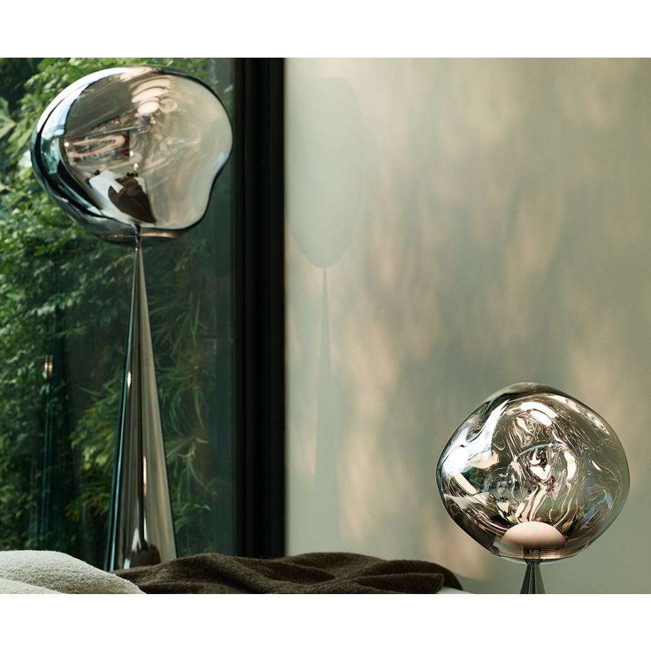 Melt underground floor lamp with a silver base