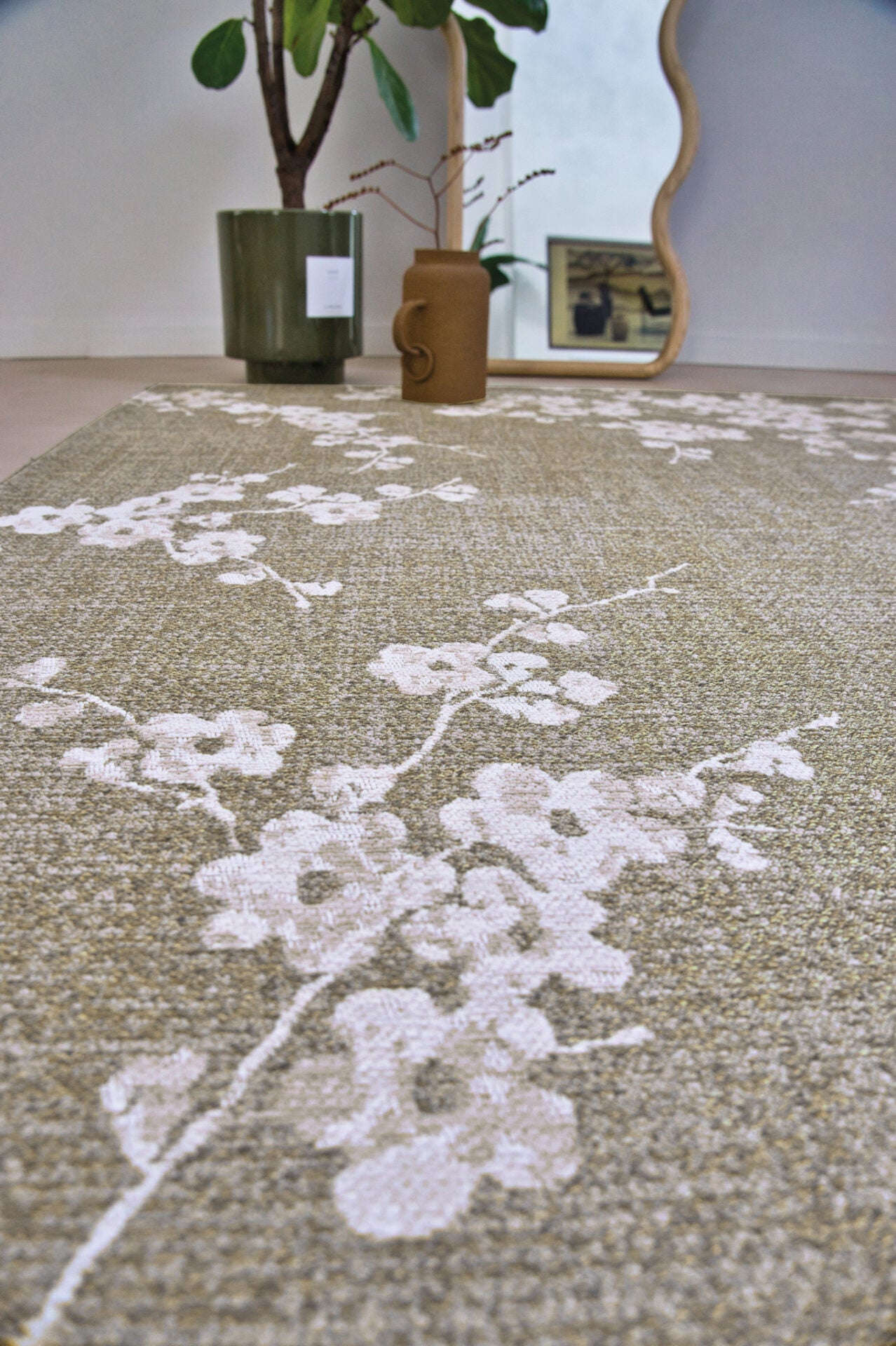 Sakura Wet Garden Green rug