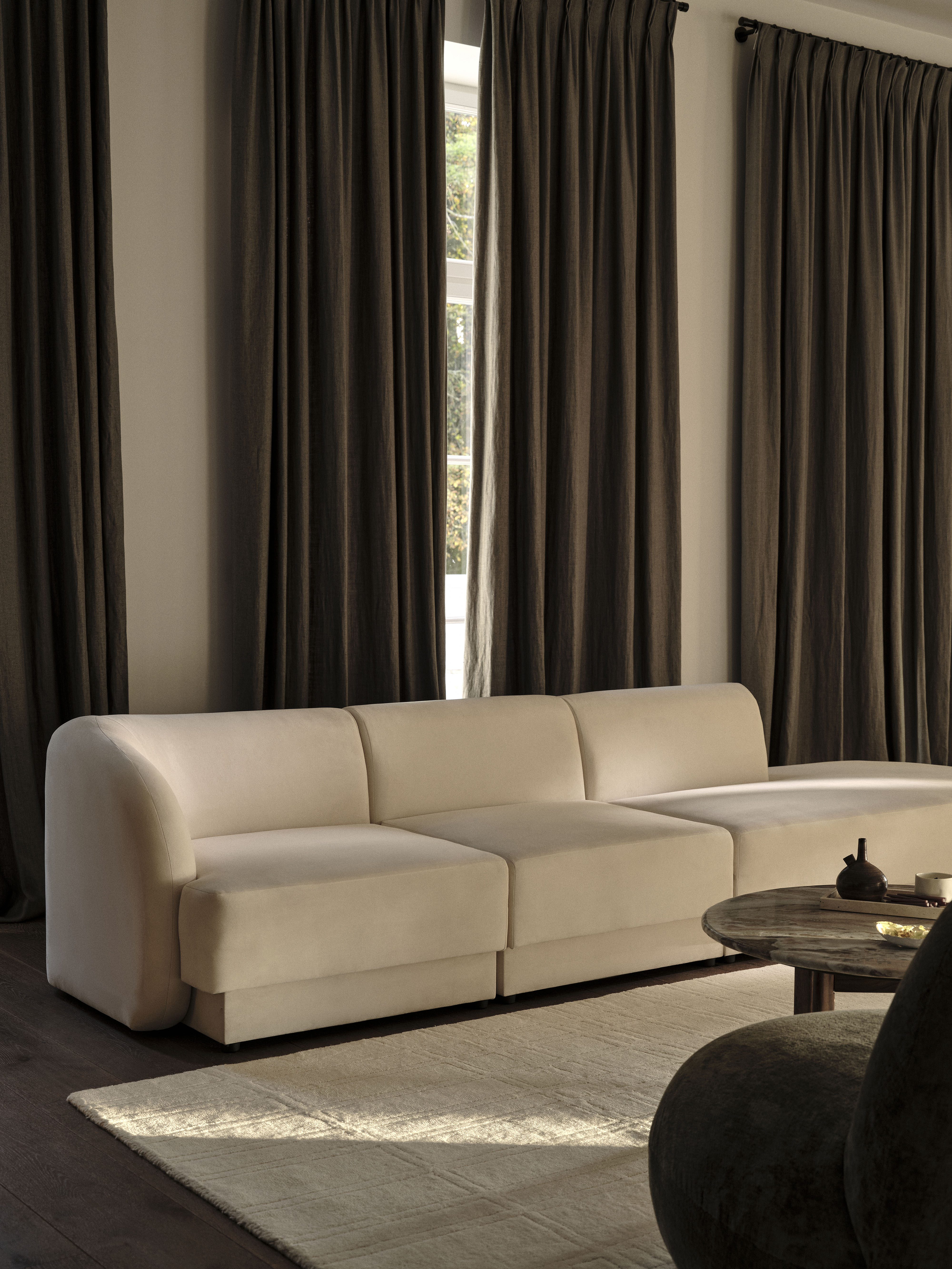 Modular velvet left-sided corner sofa for 7 people MILEY royal blue