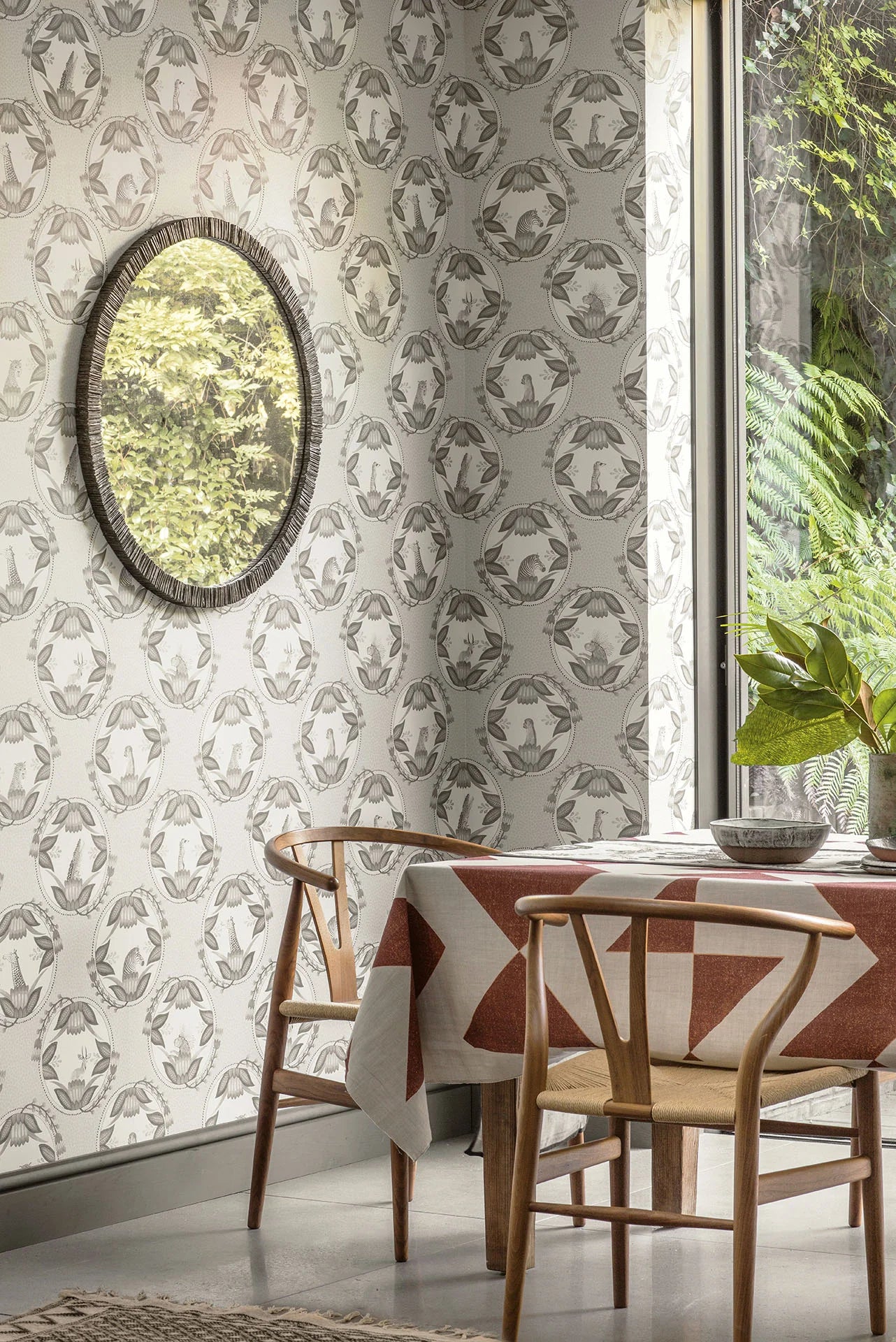 Tapeta THE ARDMORE COLLECTION - Ardmore Cameos beżowy Cole & Son    Eye on Design