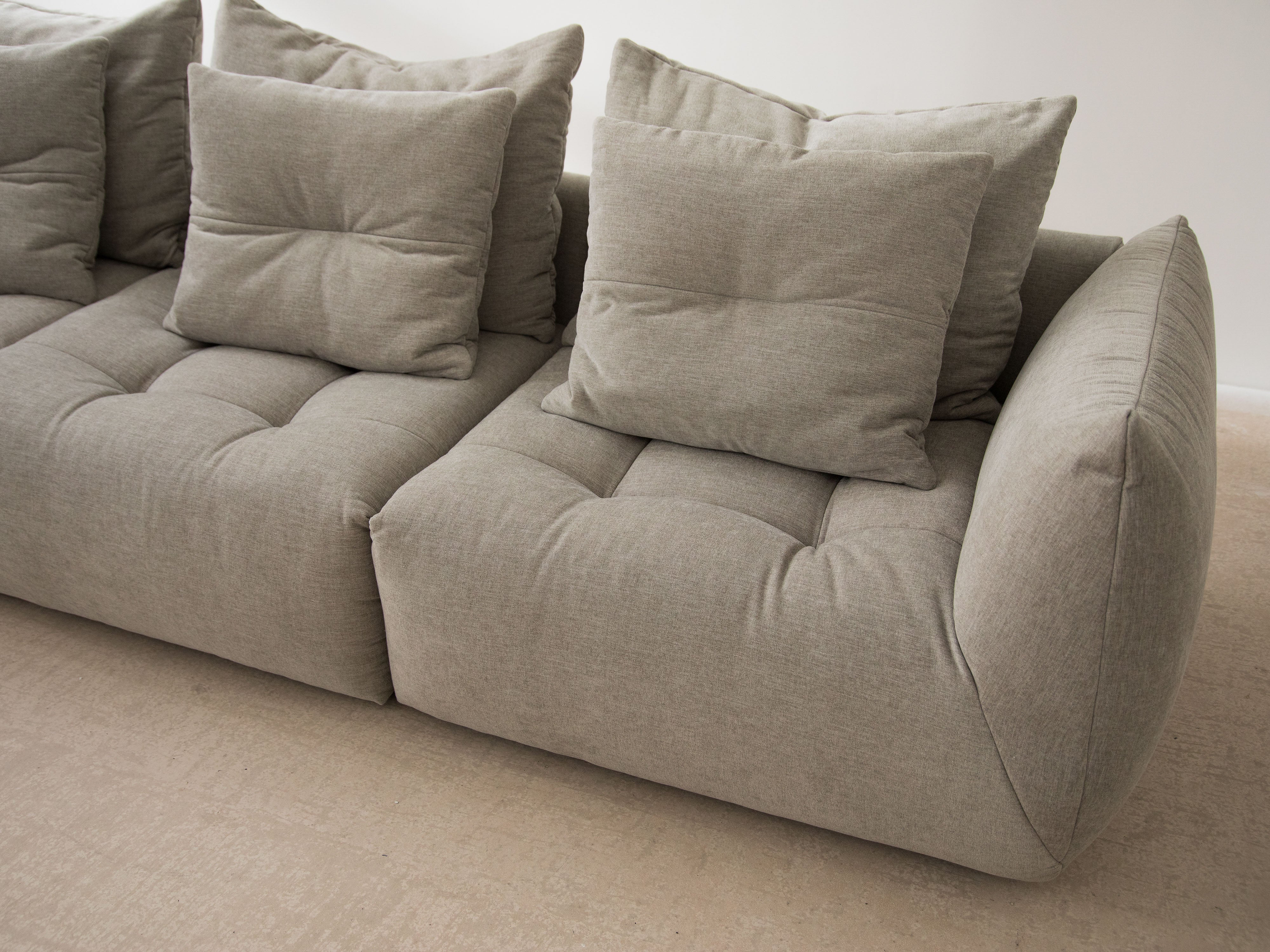 Modulares linke Ecksofa, "Bloom", 3 Sitze, Grau, 316x216x95
In Europa gemacht
