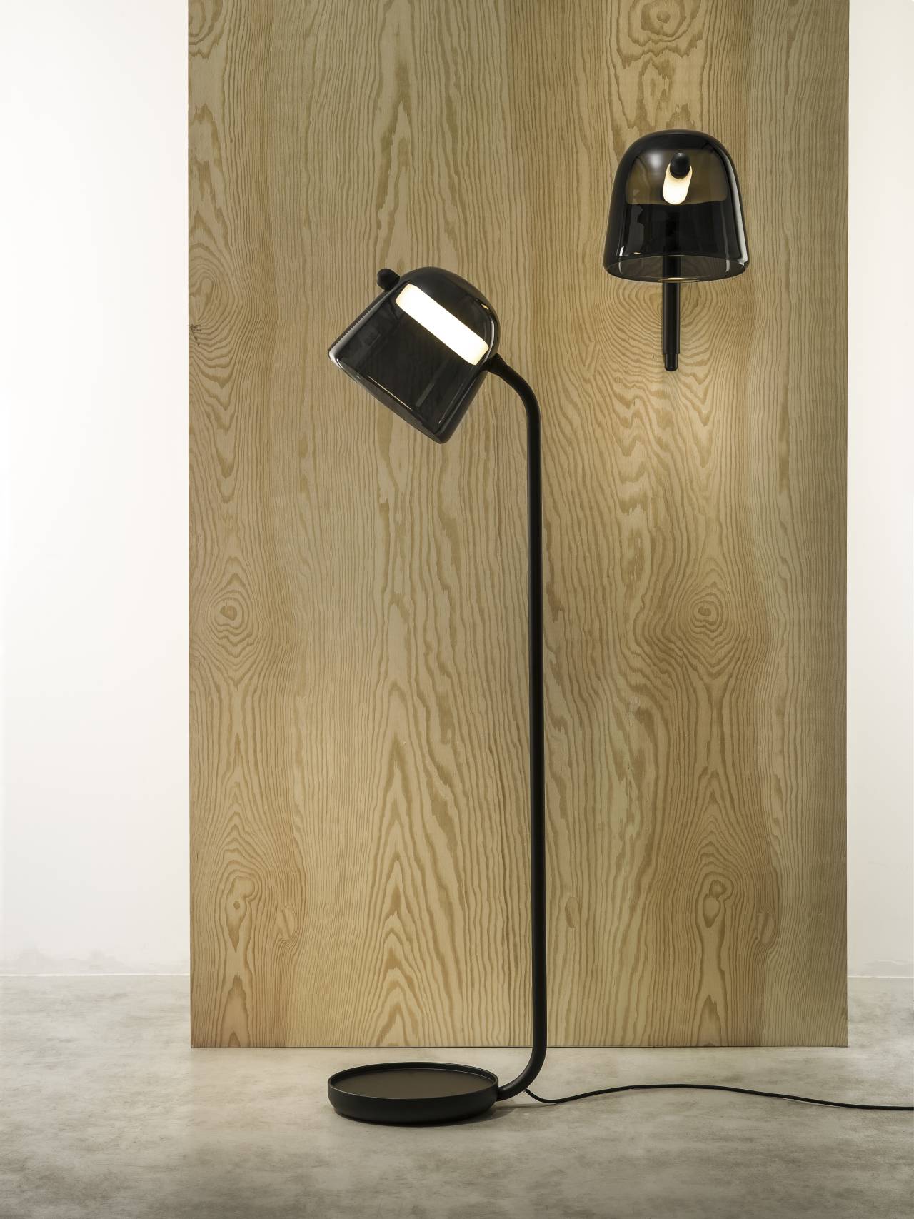 Lampa podłogowa MONA czarna podstawa