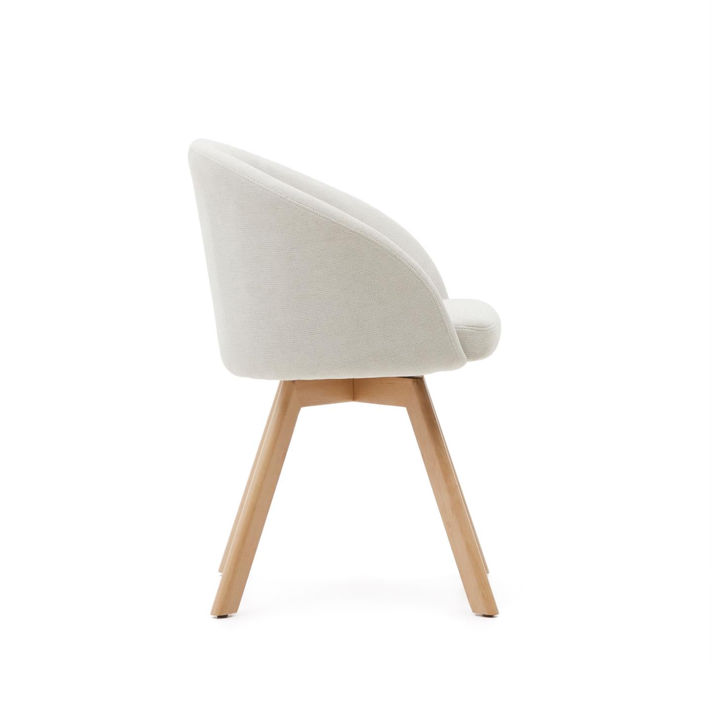 Krzesło obrotowe MARVIN beżowy szenil z drewnianą podstawą La Forma    Eye on Design