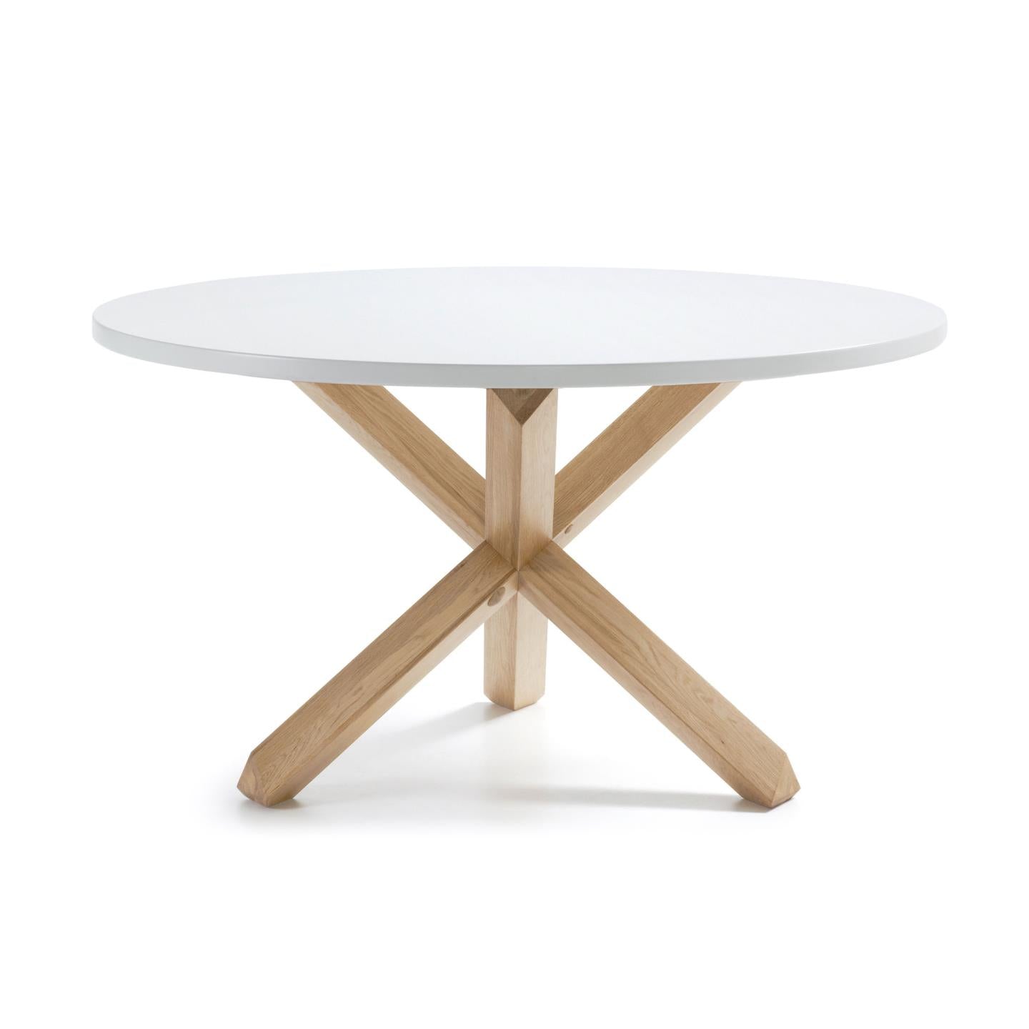 Stół LOTUS biały z drewnianą podstawą La Forma    Eye on Design