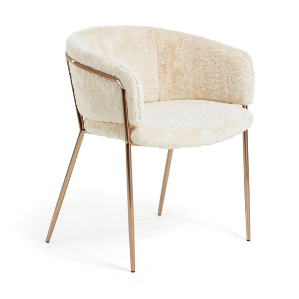 Krzesło RUNNIE biały baranek ze złotą podstawą La Forma    Eye on Design
