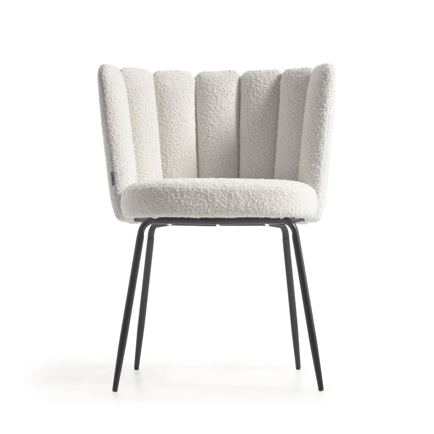 Krzesło w tkaninie boucle ANIELA biały La Forma    Eye on Design
