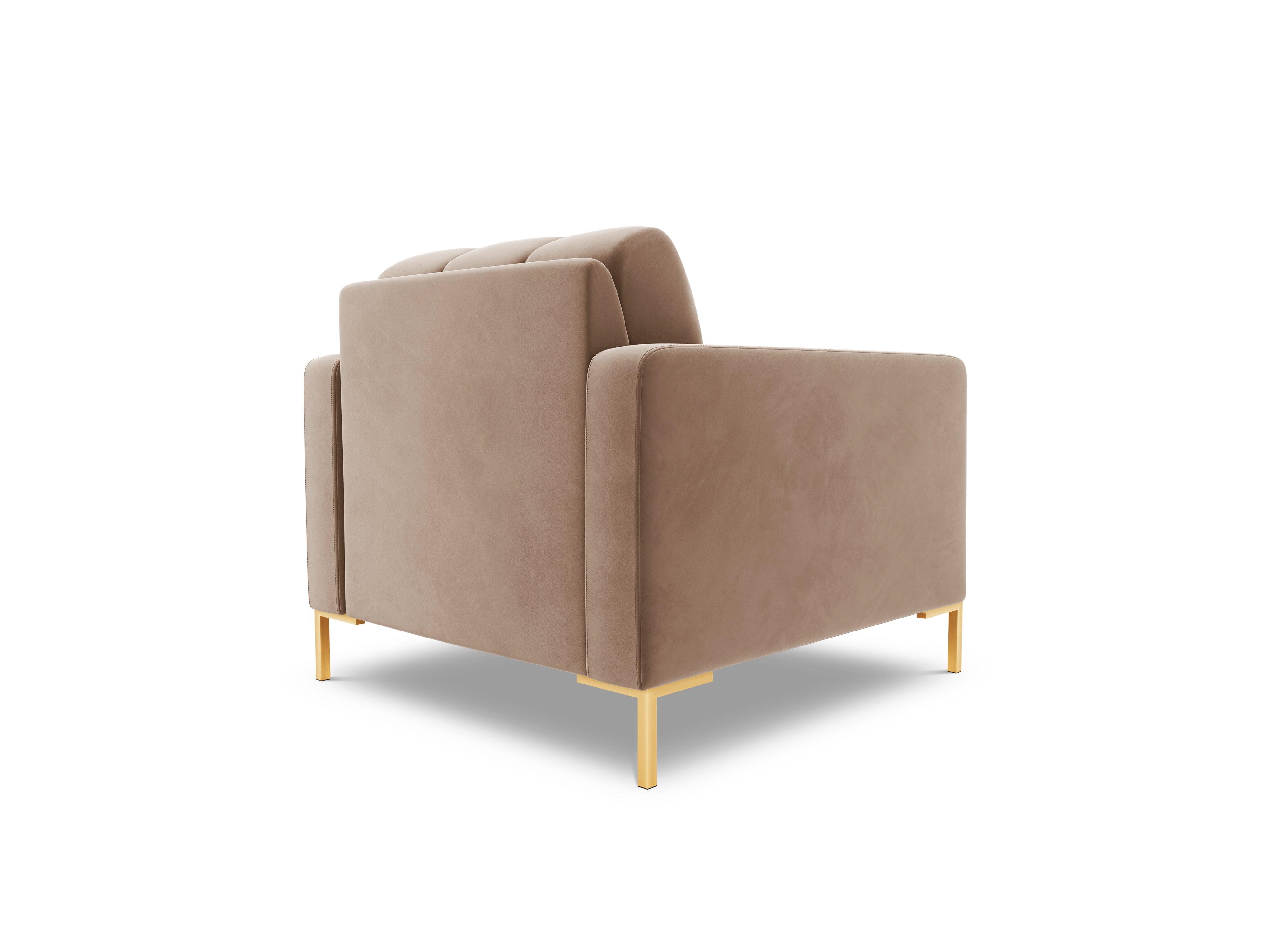 Fotel aksamitny BALI beżowy ze złotą podstawą Cosmopolitan Design    Eye on Design