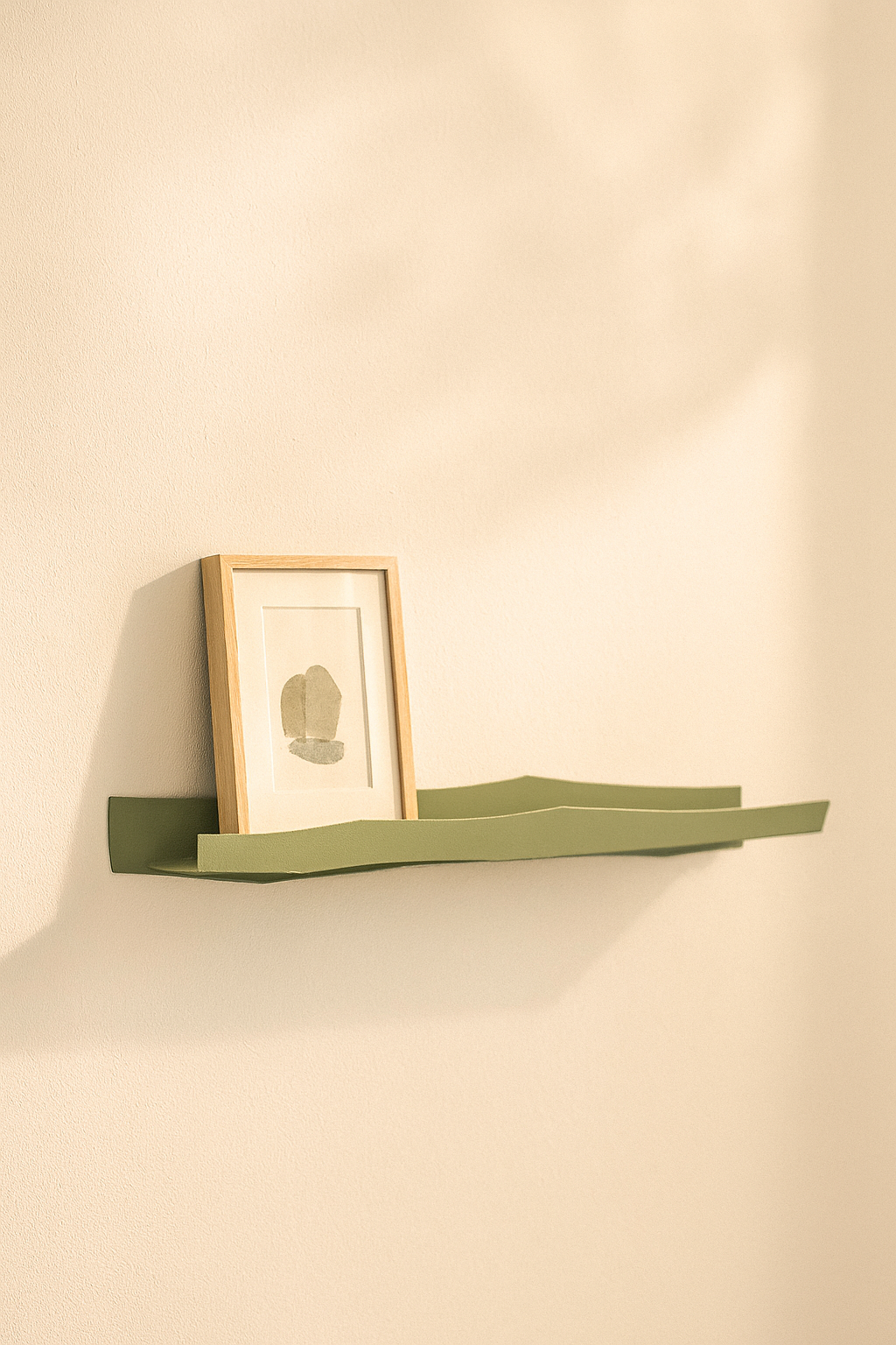 Półka ścienna LETA PICTURE RAIL matcha