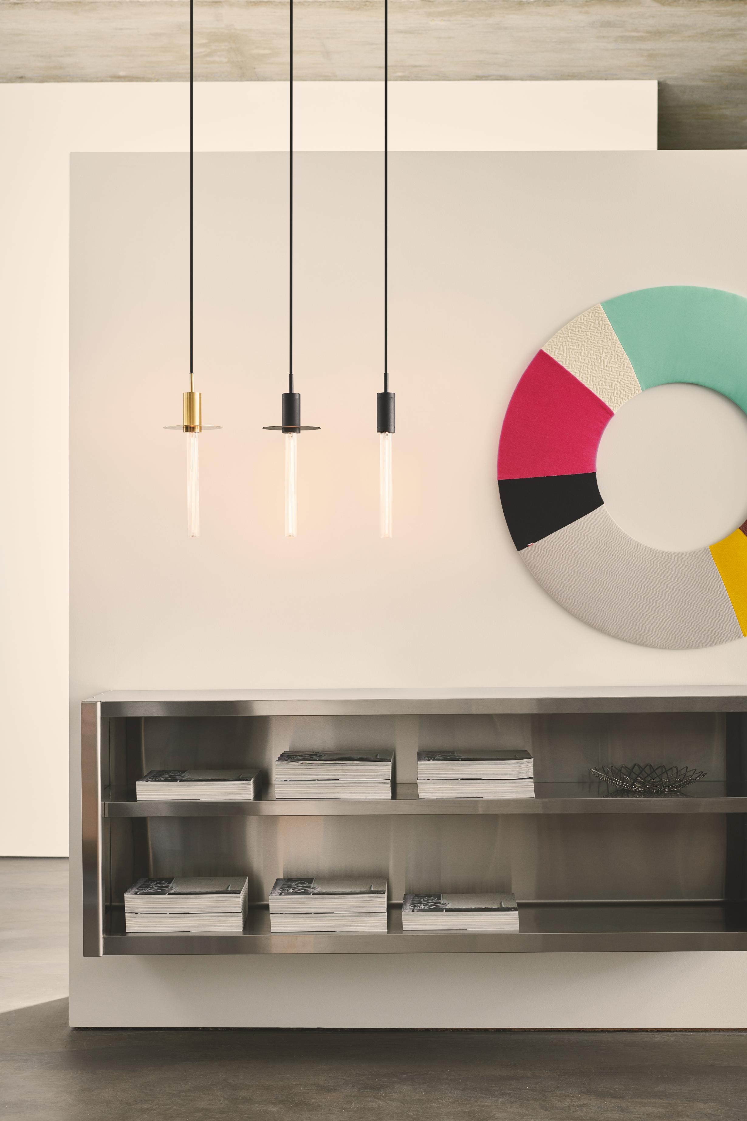 LIBERTY W. DISC black pendant lamp