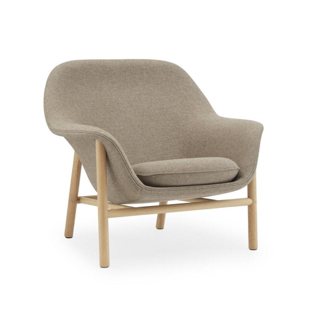 Drape Low armchair with an oak base