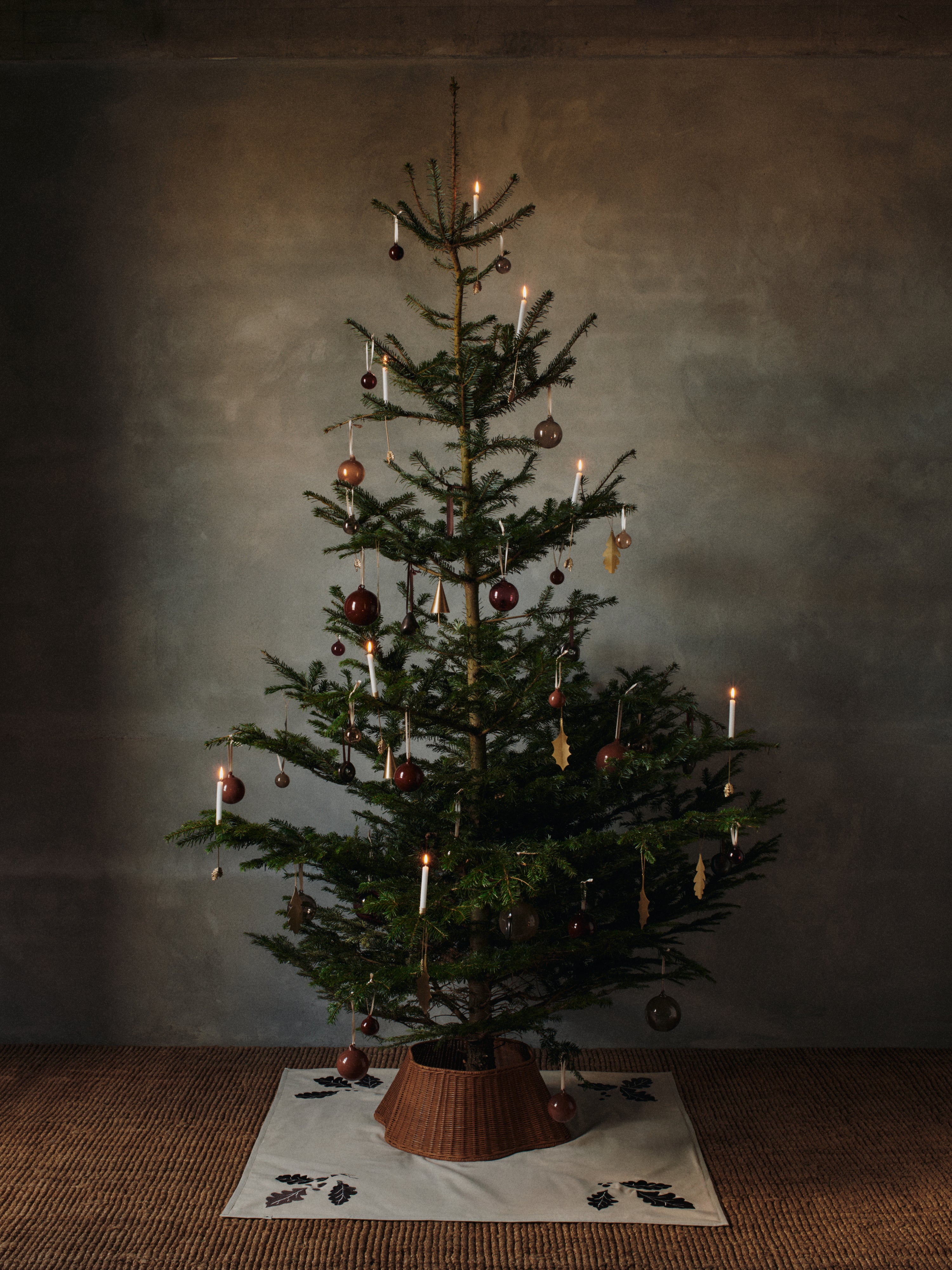 Dekorationsset für den Weihnachtsbaum HOLLY LEAF aus Messing