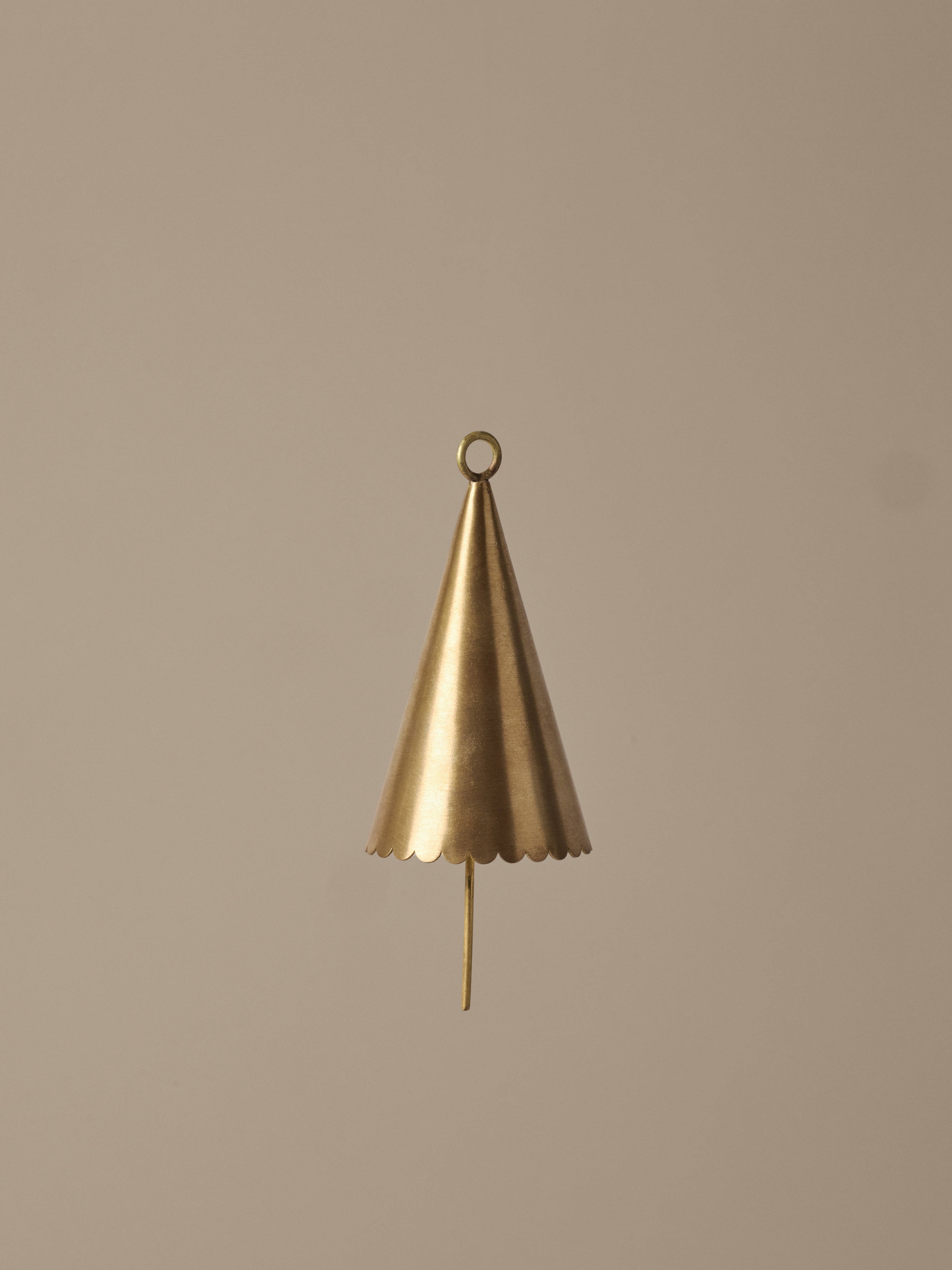 Dekorationsset für den Weihnachtsbaum CONE BELL aus Messing