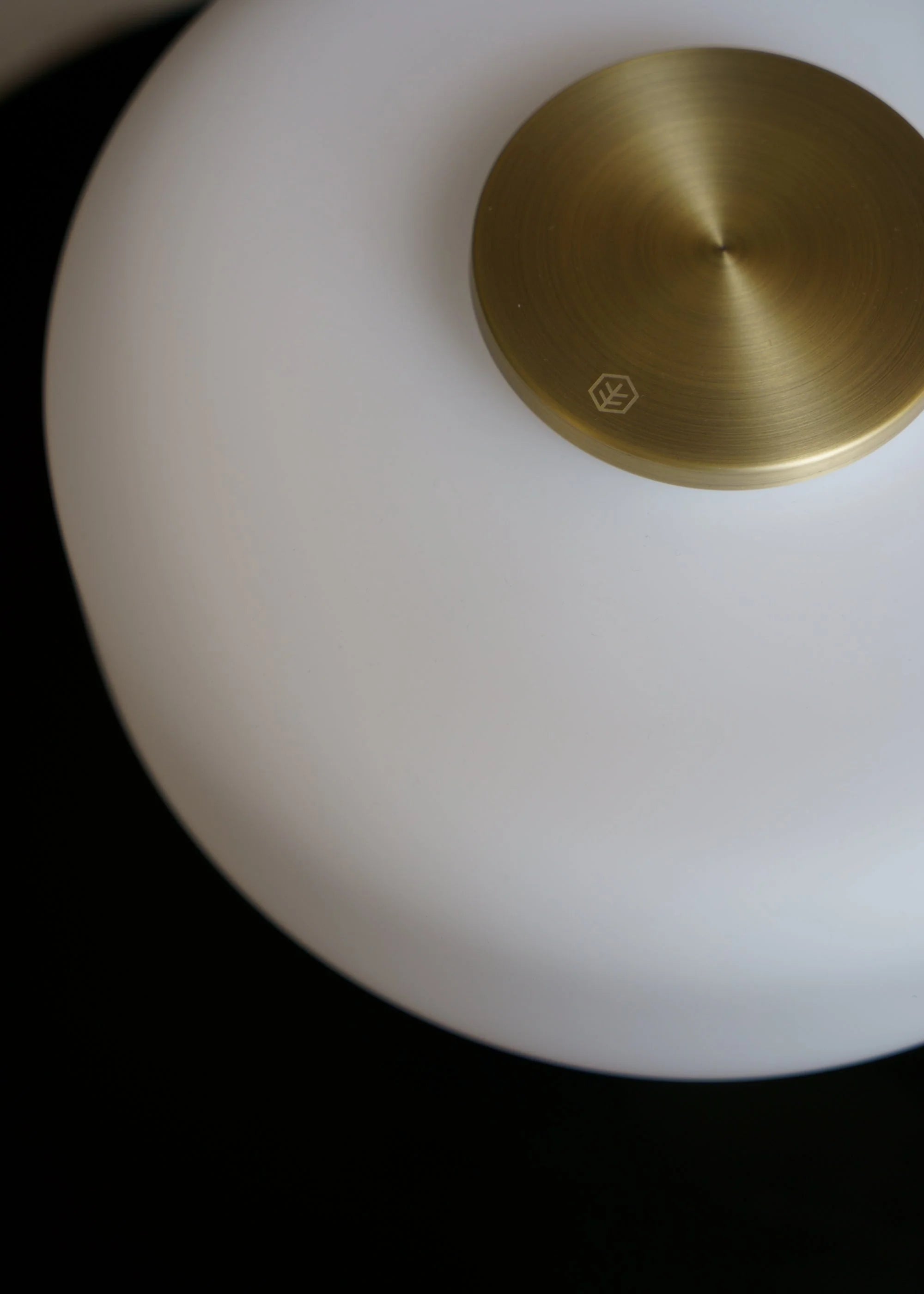 Lampa stołowa FONTE brązowy marmur