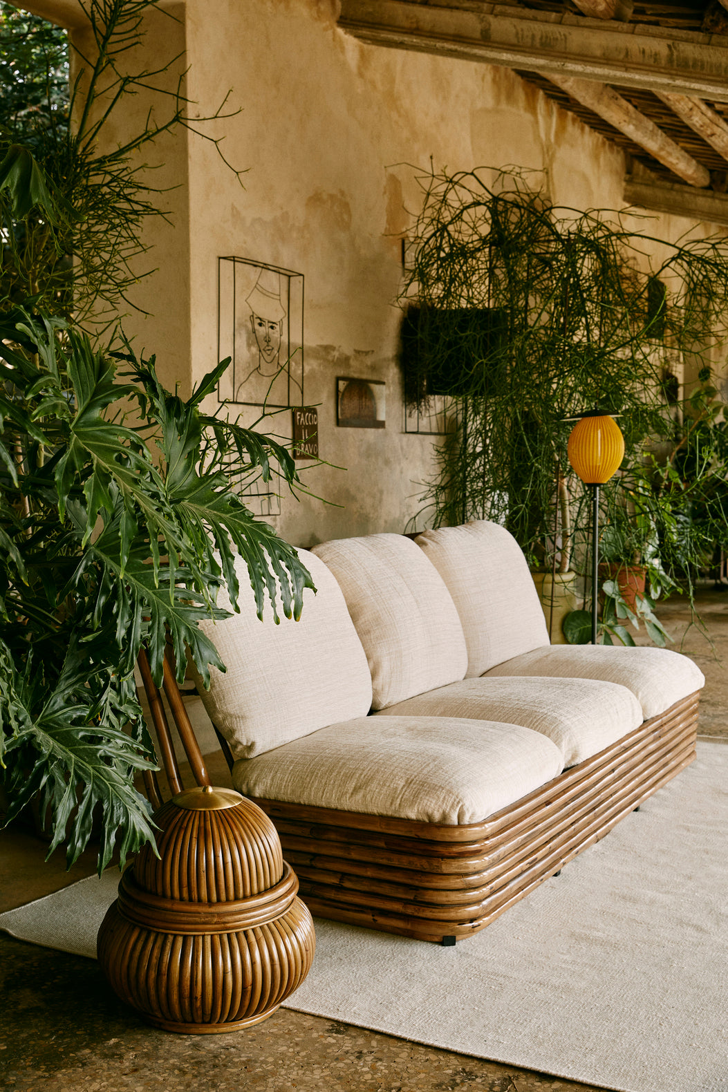 Sofa BOHEMIAN 72 gepolstert mit Rattanbasis