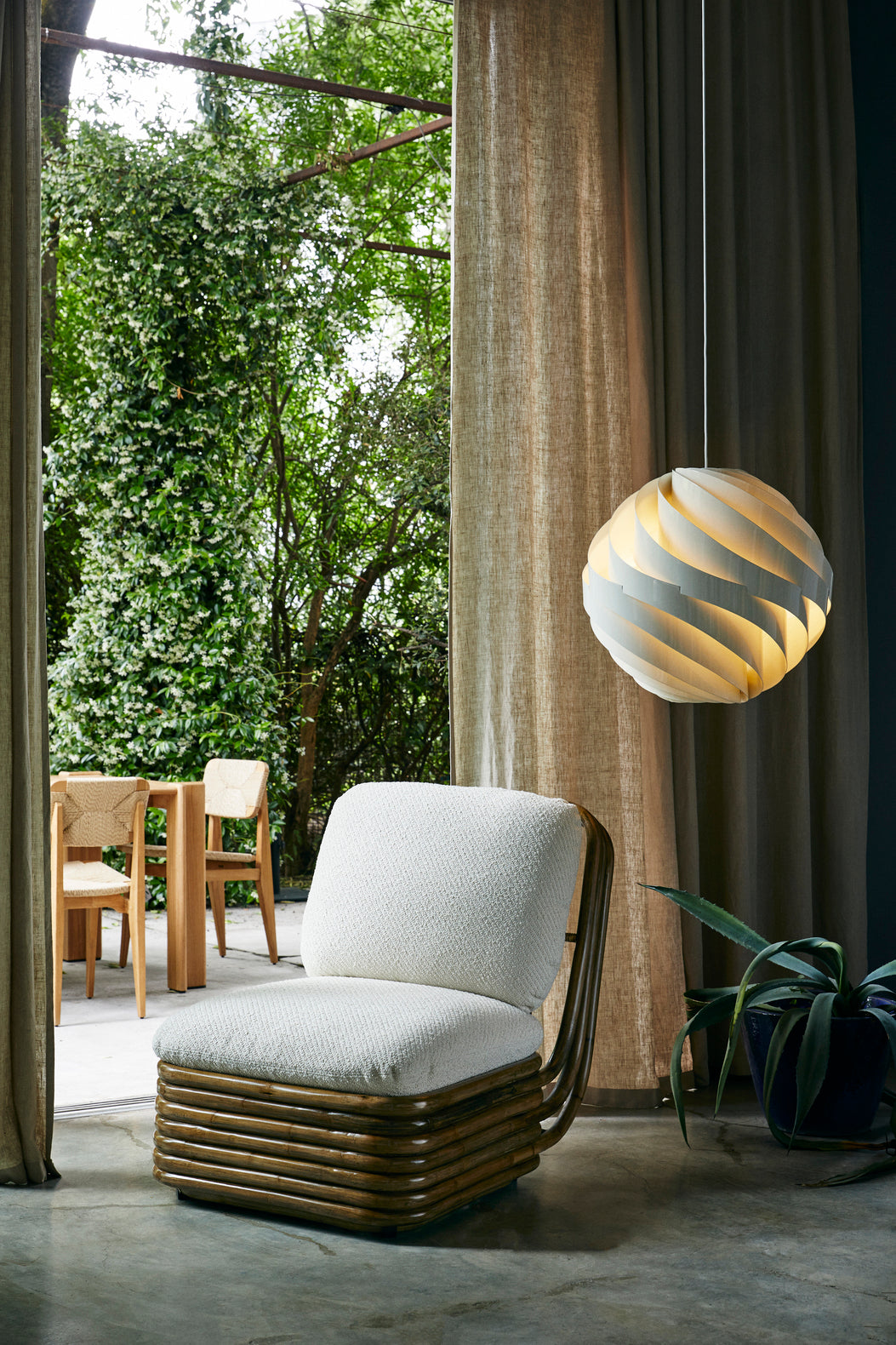 Lampa wisząca TURBO złamana biel