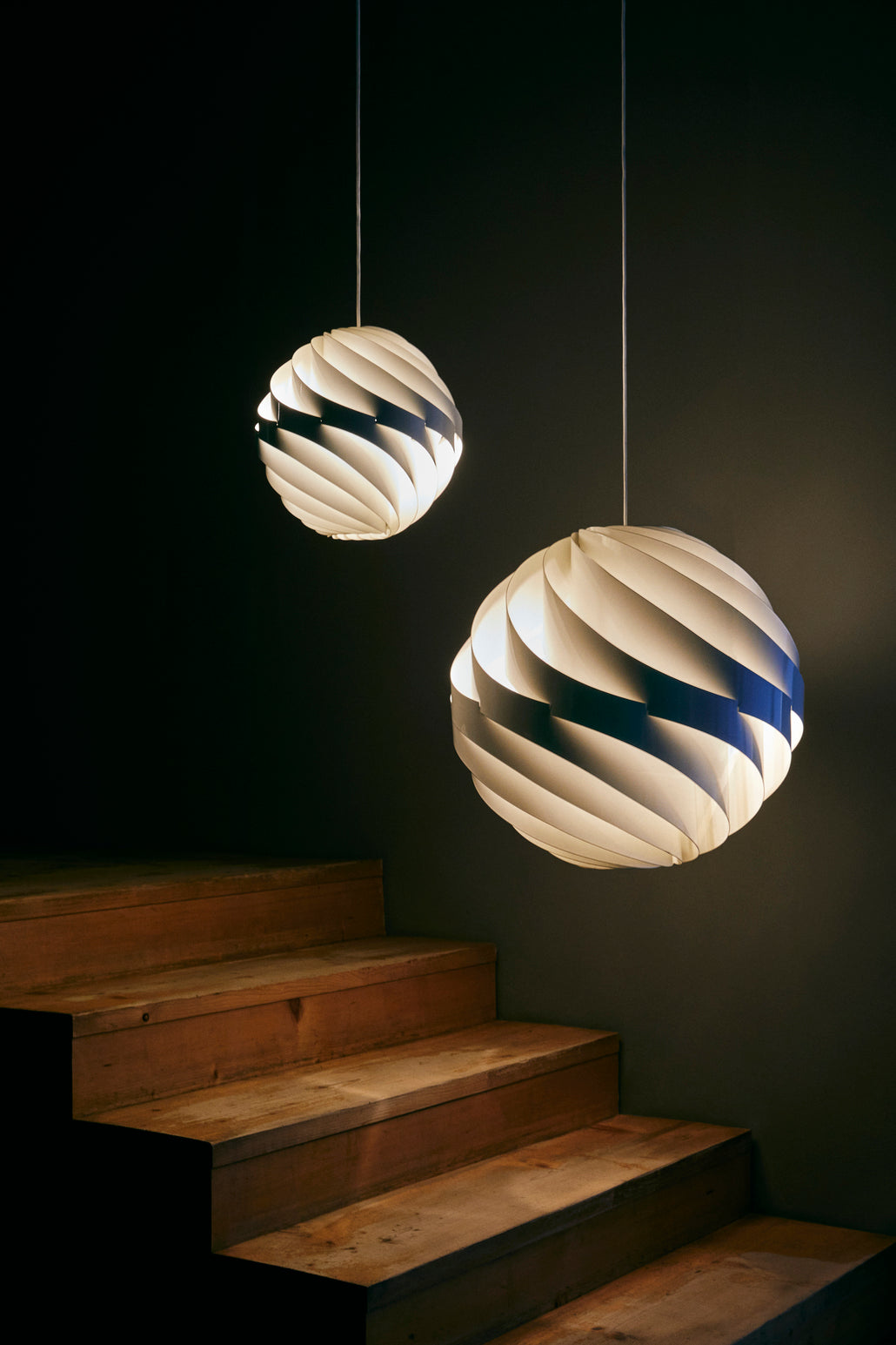 Lampa wisząca TURBO złamana biel