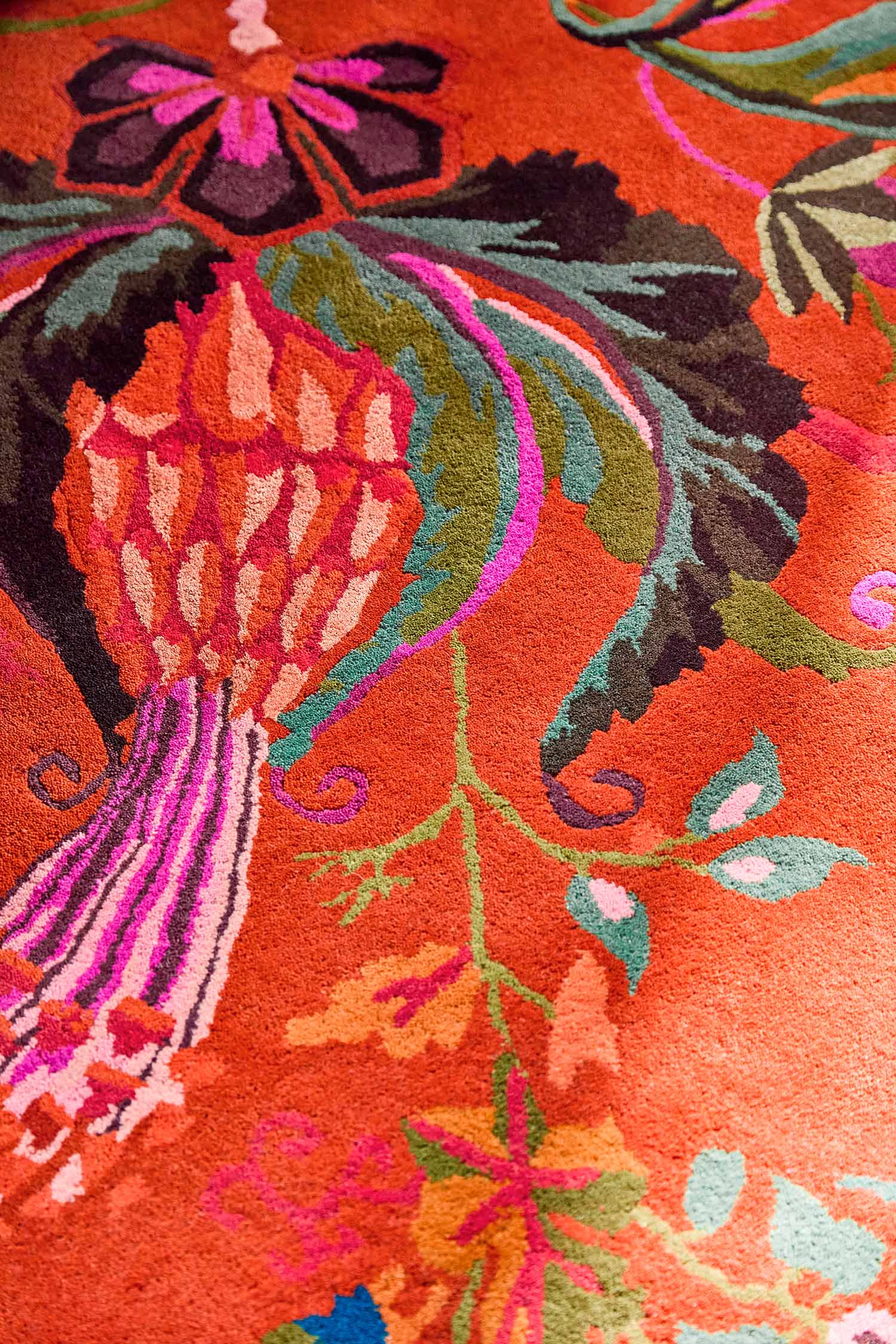 WONDERLAND FLORAL AMBER LAPIS Teppich rot
