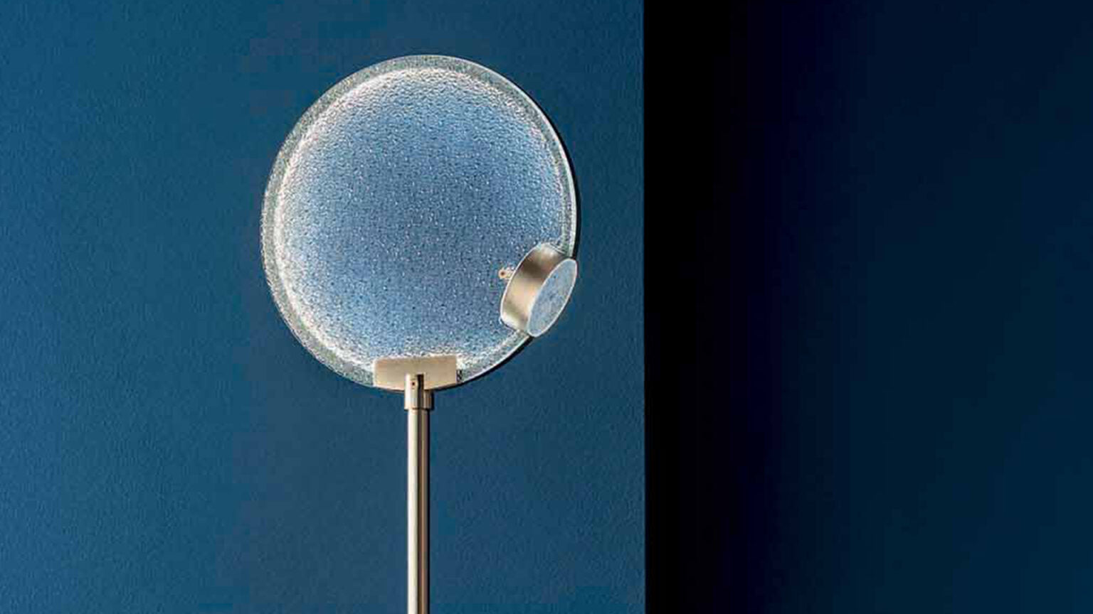 Lampa podłogowa HORO STL szczotkowany mosiądz