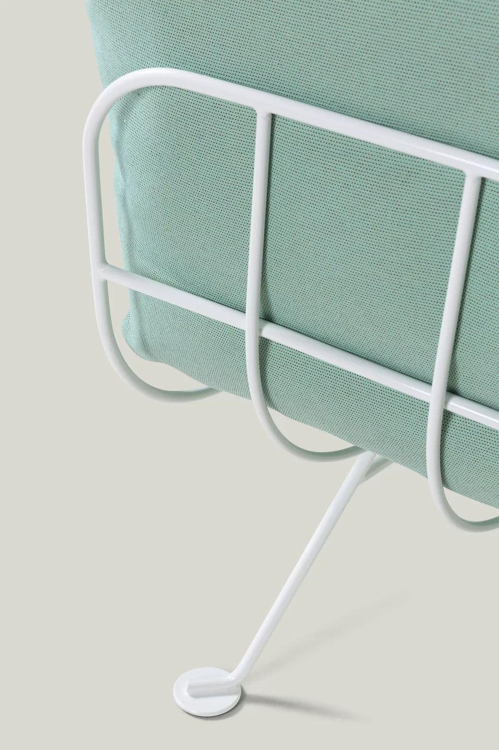 Fotel NEST biała podstawa Moooi    Eye on Design