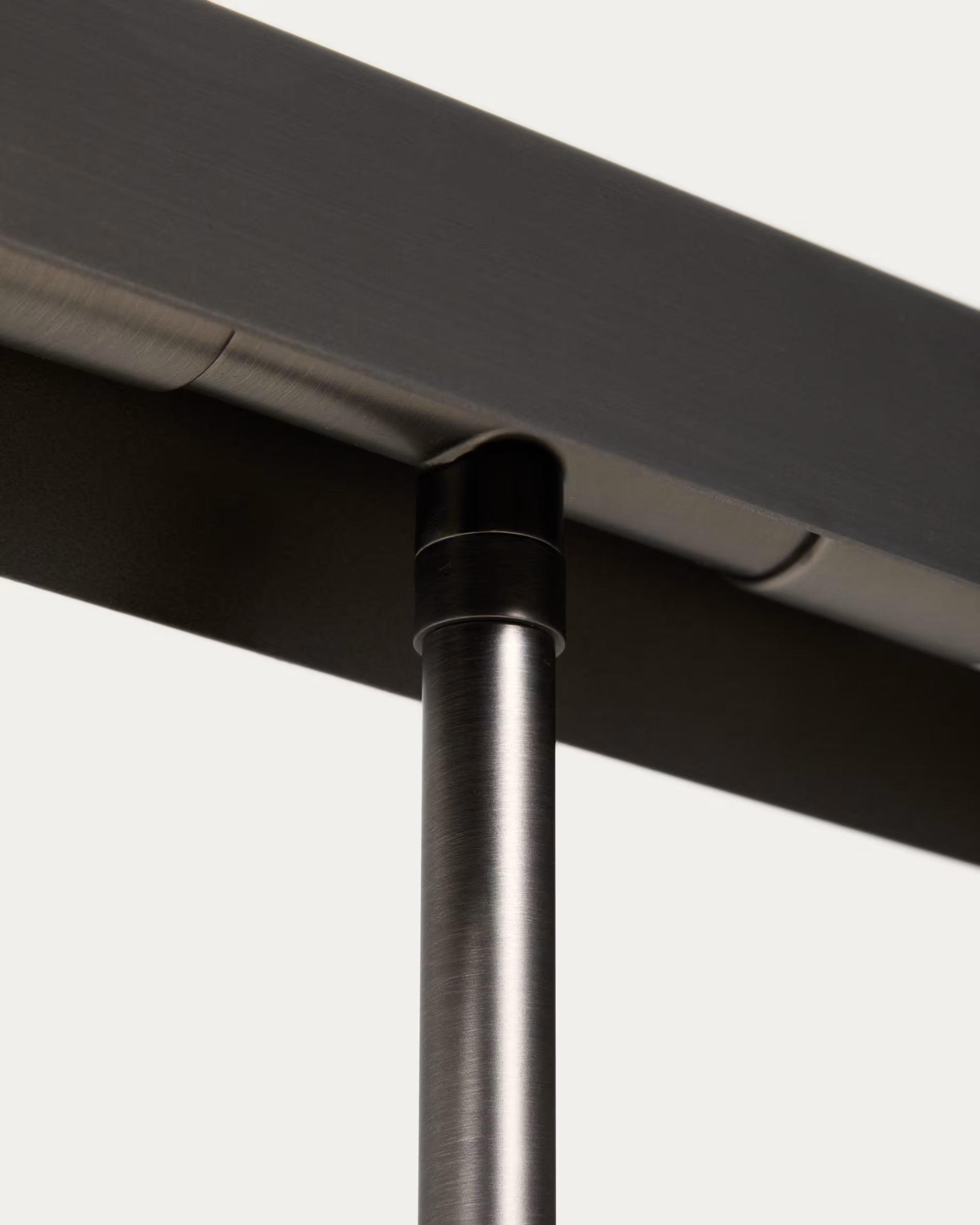 Lampa podłogowa LYNOR czarny z czarną marmurową podstawą