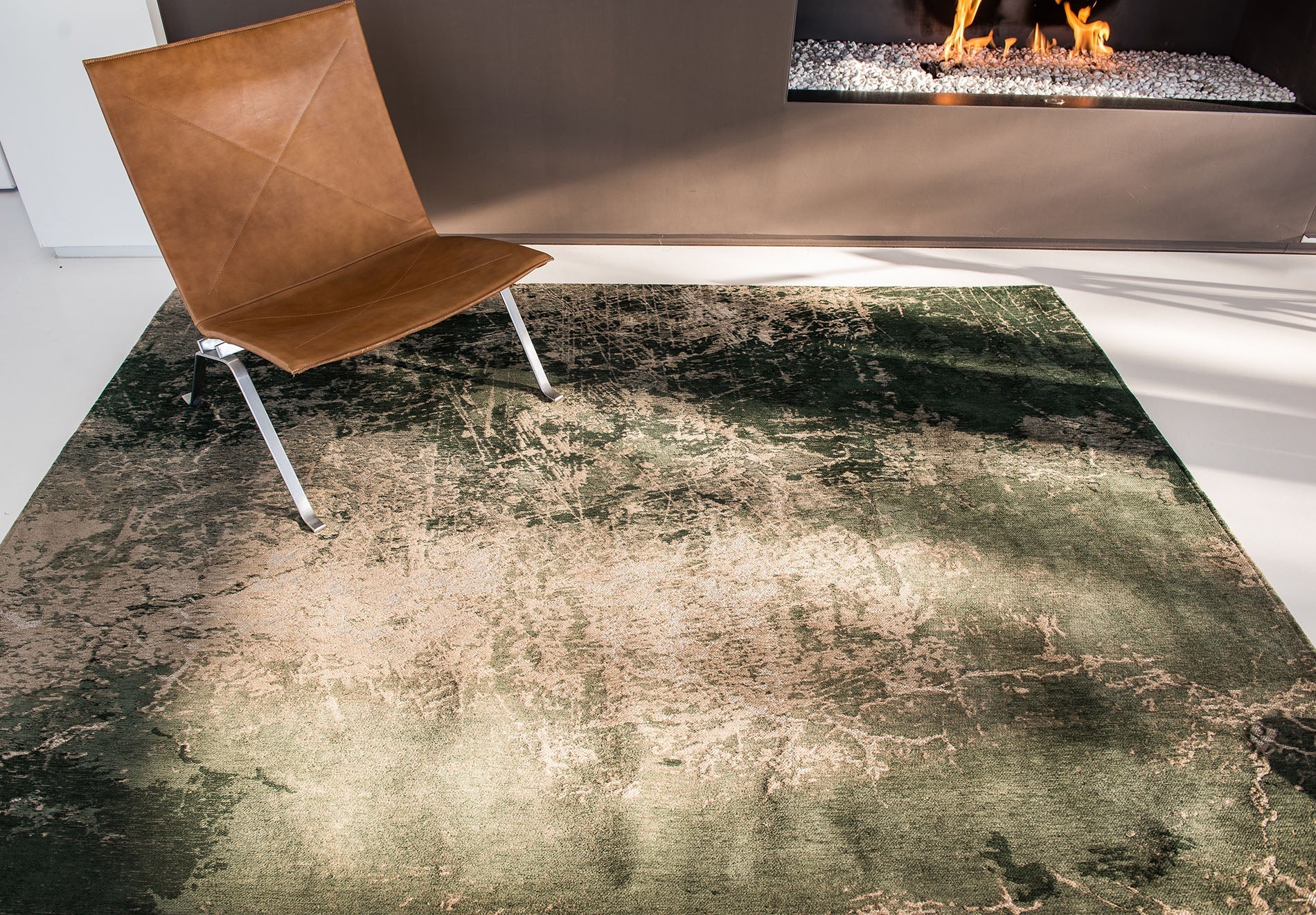 Cracks Dark Pine Green Carpet